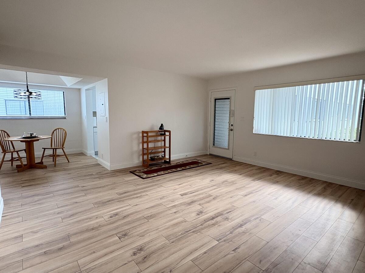 15091 Ashland Circle I Property Photo 1