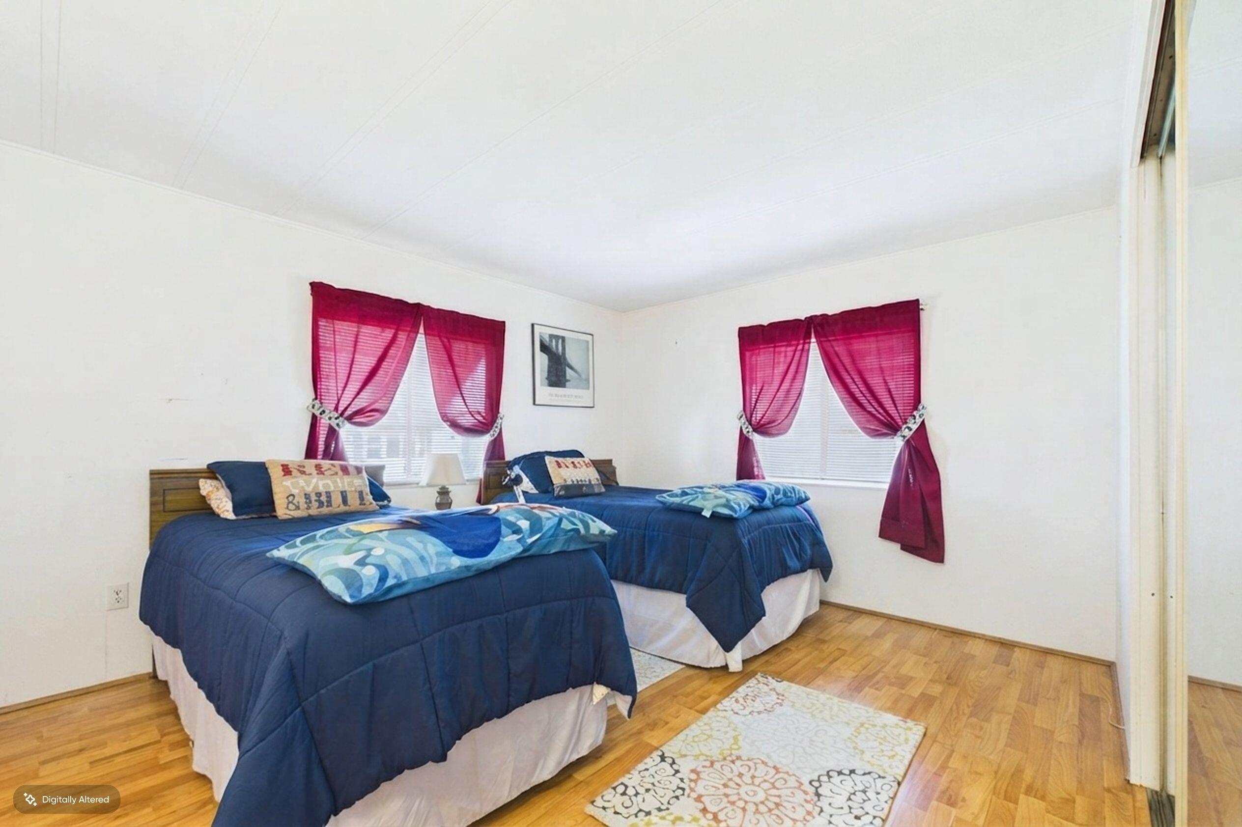 10003 Granada Bay Property Photo 14