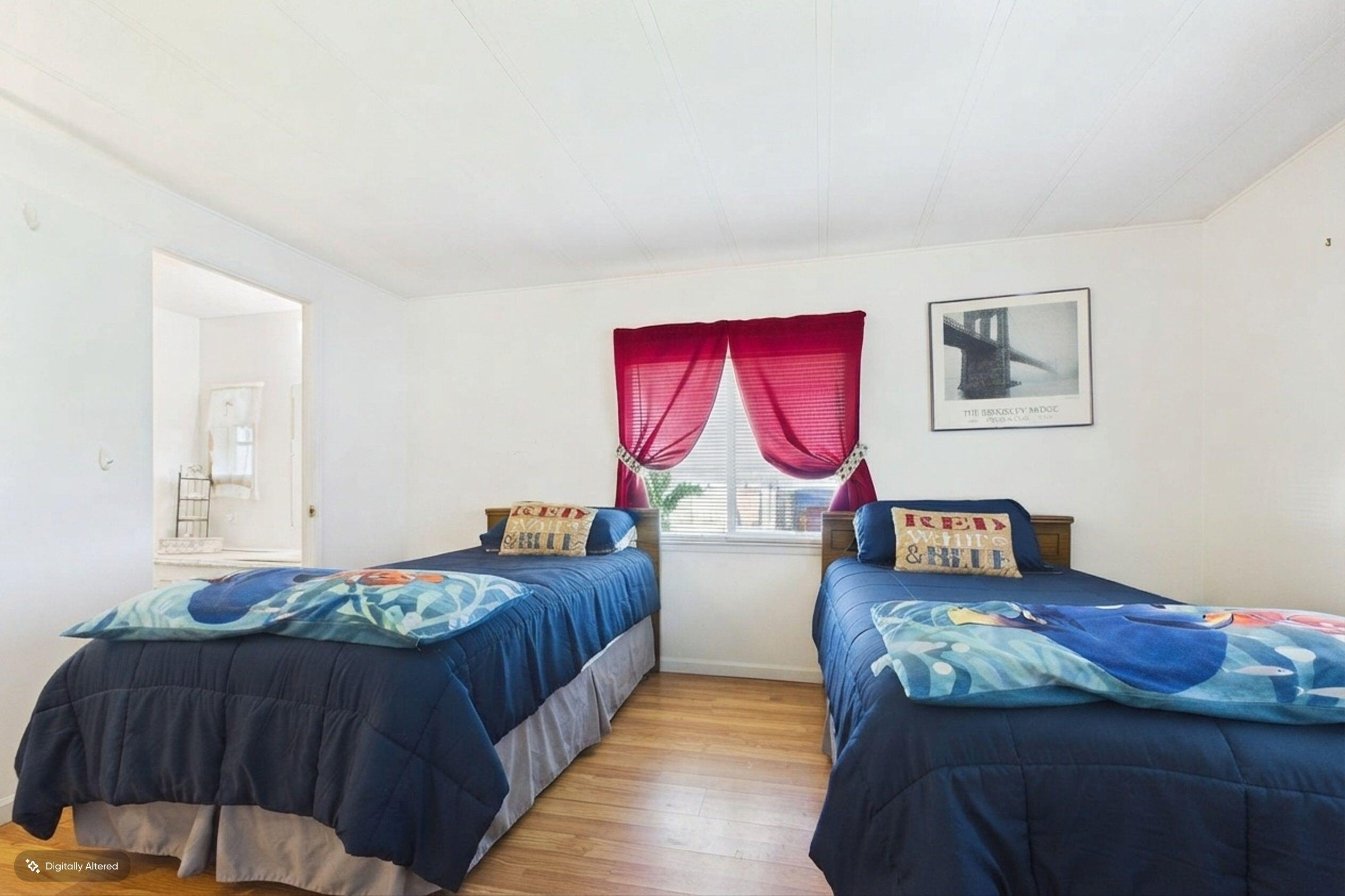 10003 Granada Bay Property Photo 15