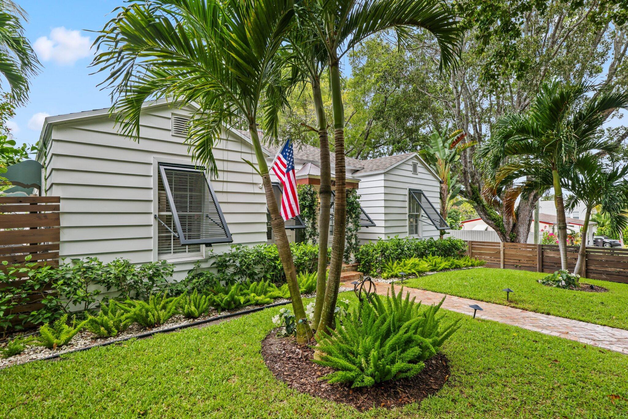 744 Sunset Road Property Photo 3