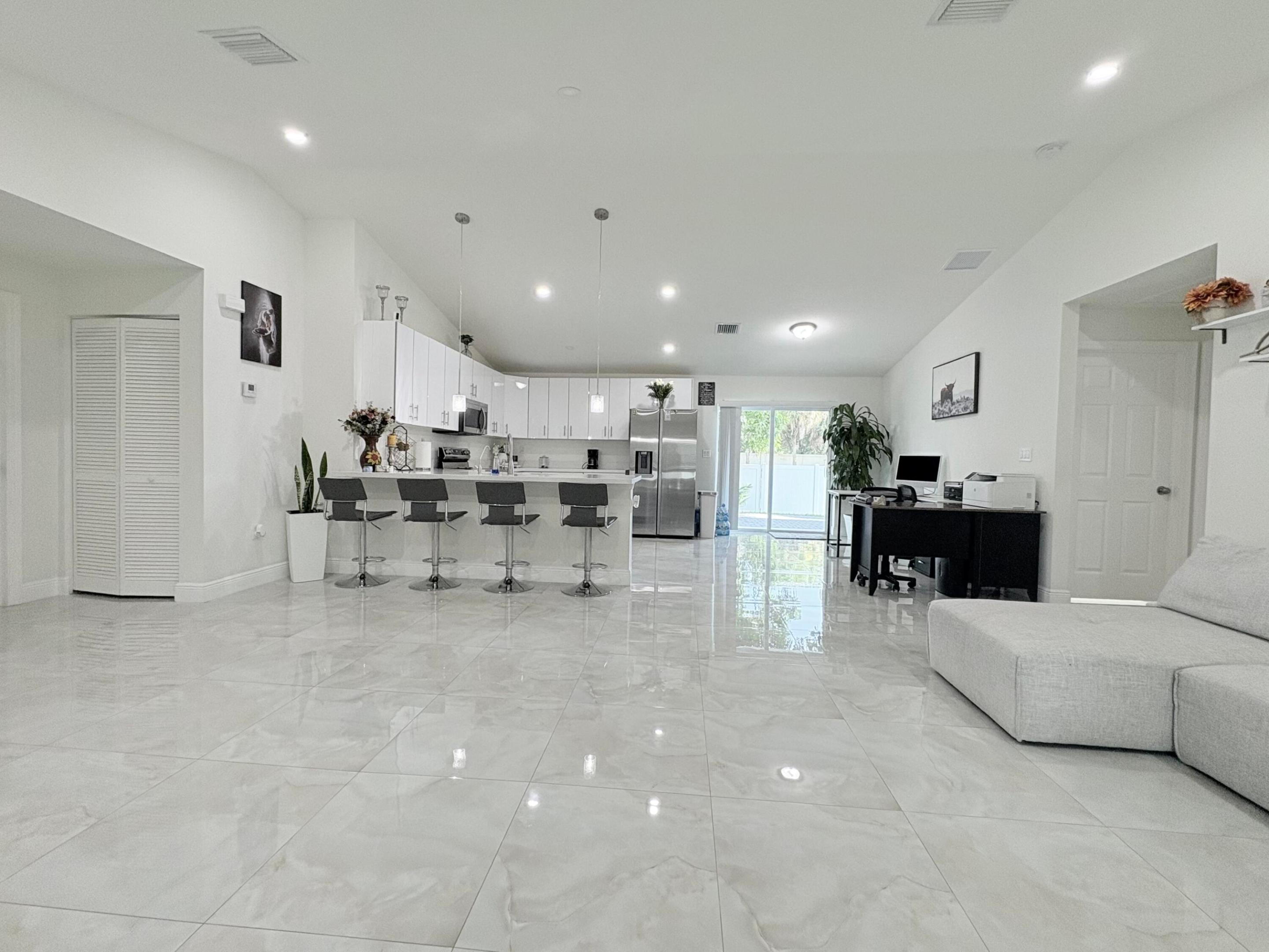 6539 Alexander Road Property Photo 24