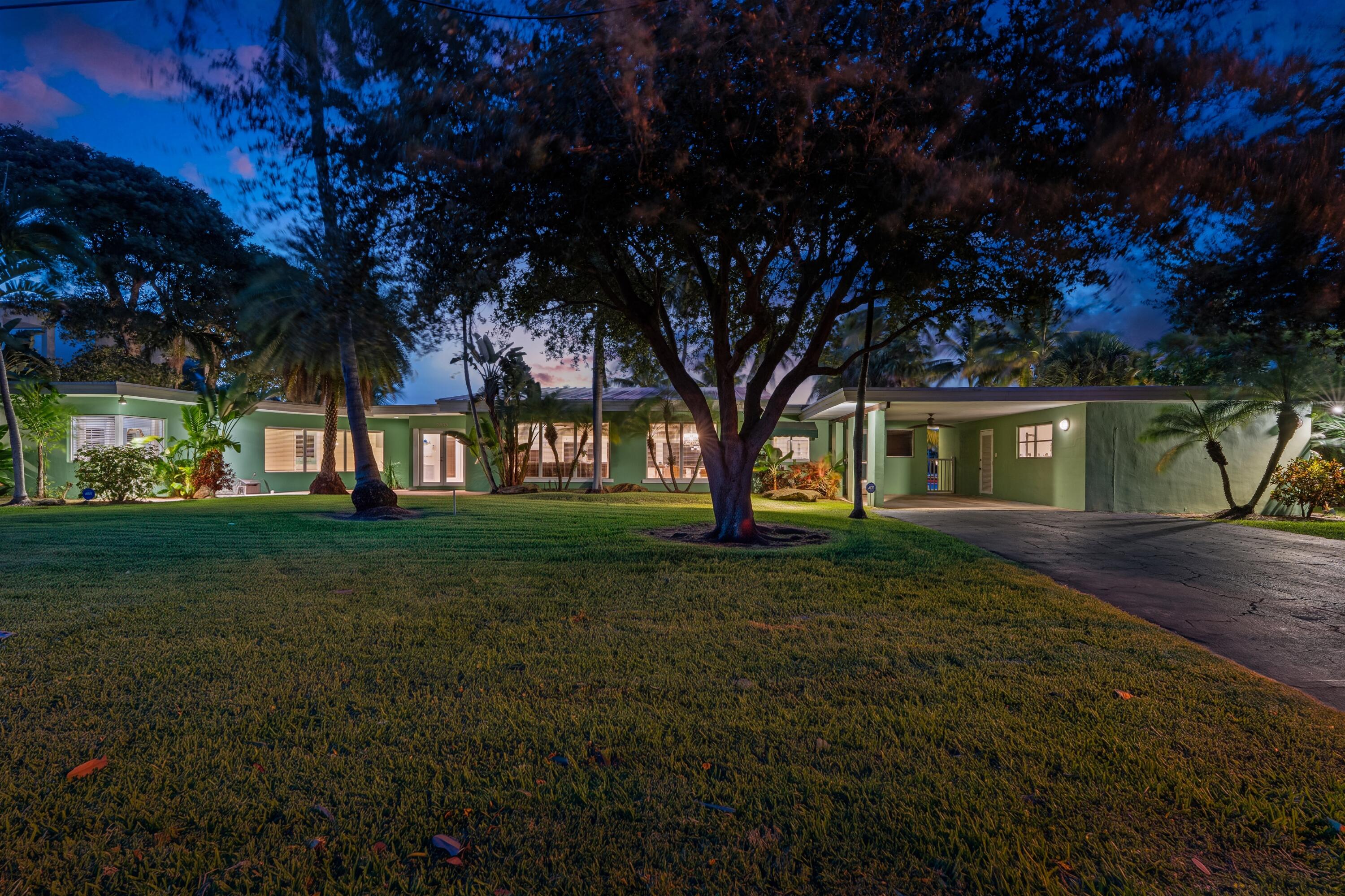 2605 N Riverside Drive Property Photo 43