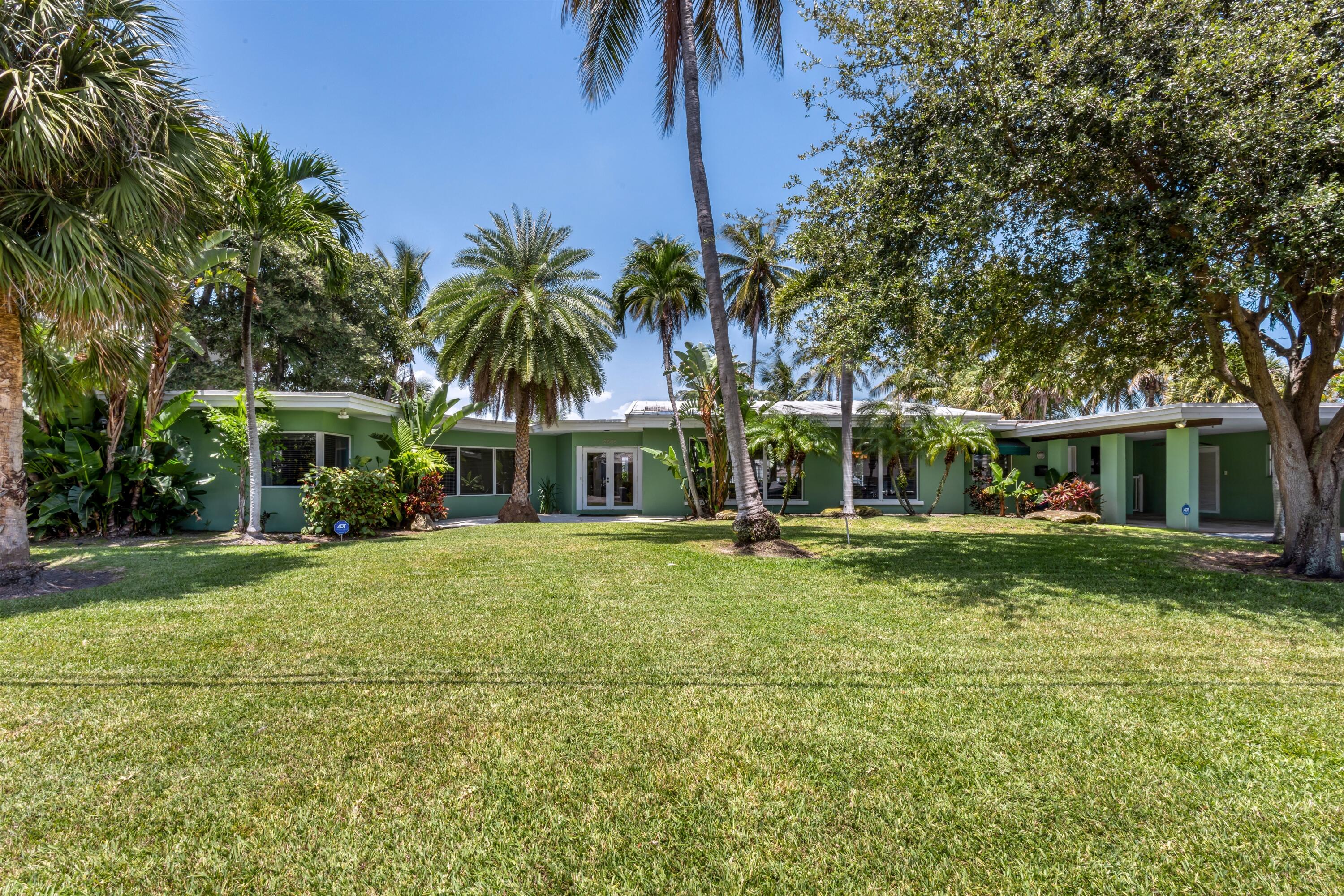 2605 N Riverside Drive Property Photo 44
