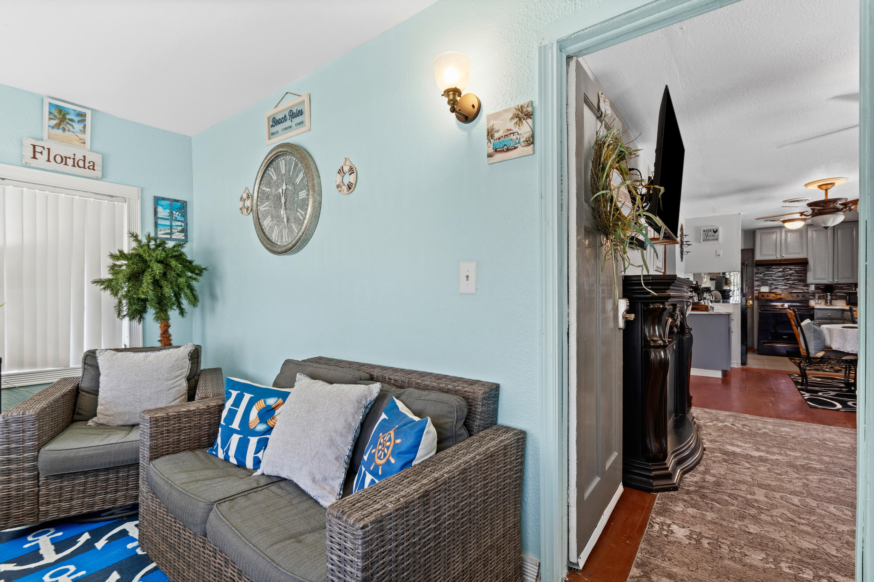711 Cedar Place Property Photo 1