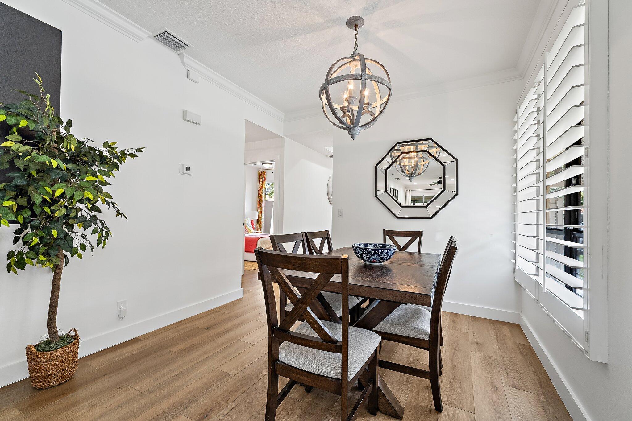 299 Old Meadow Way Property Photo 4