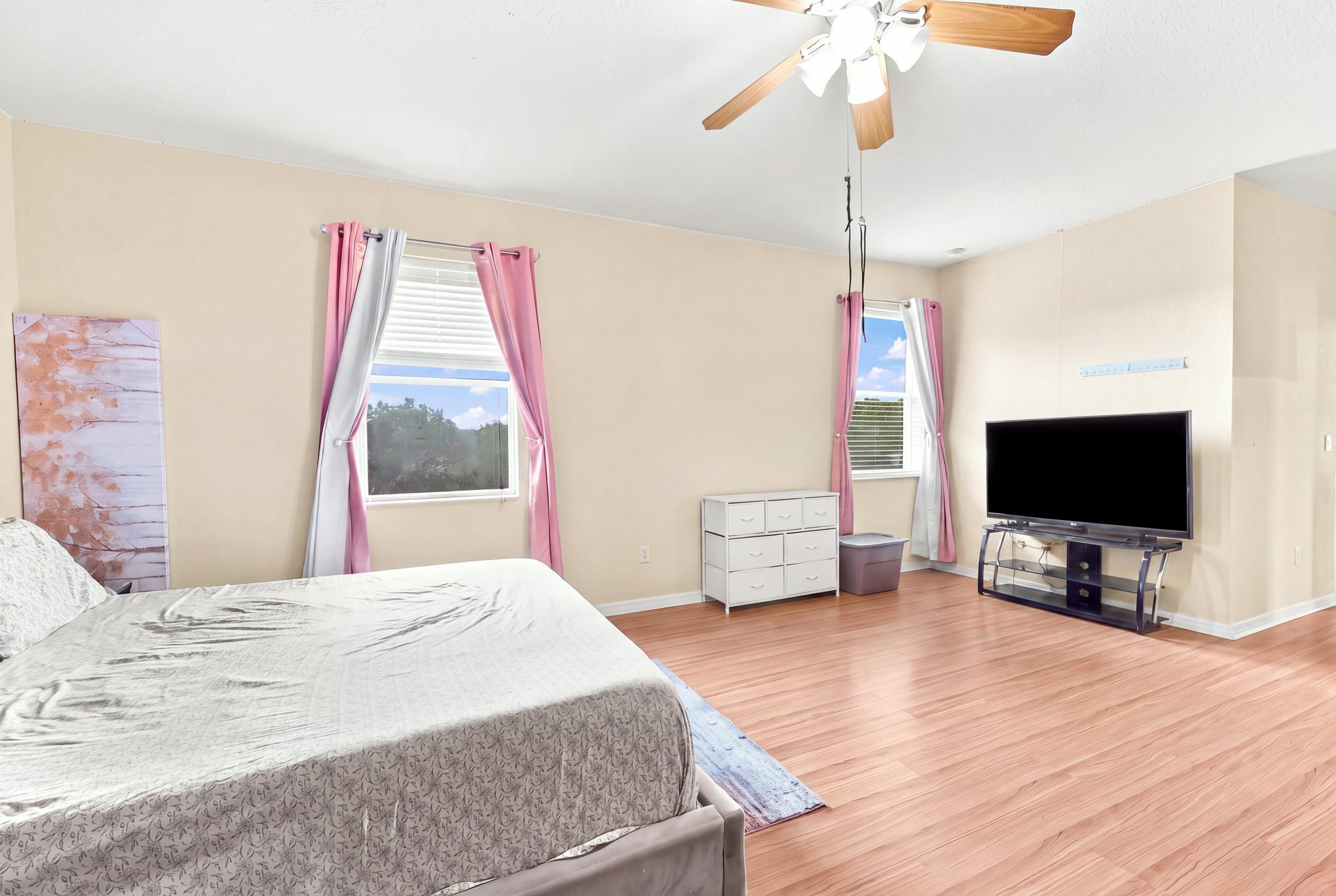 9455 Windrift Circle Property Photo 14
