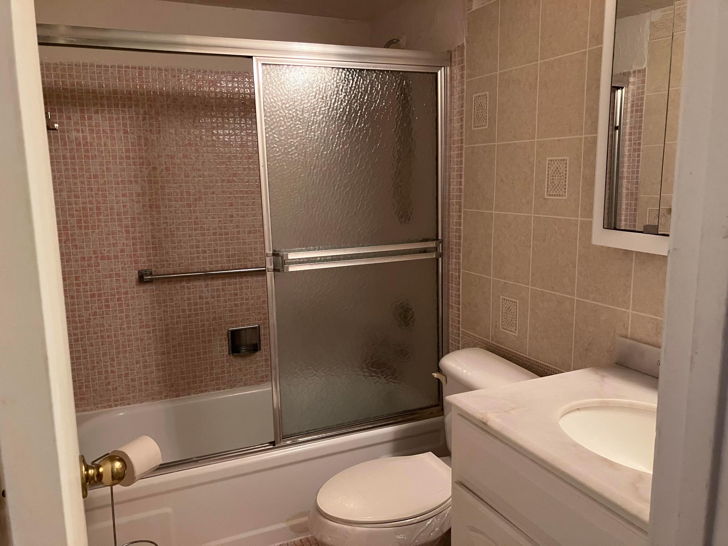202 Camden I Property Photo 12