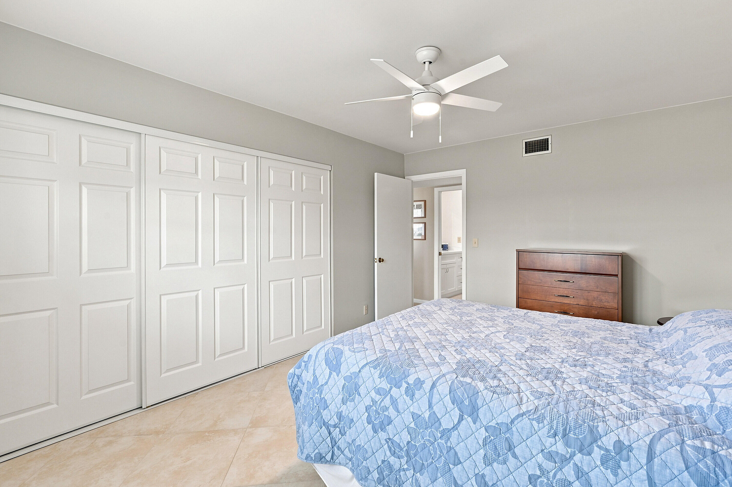 14499 Canalview Drive D Property Photo 19