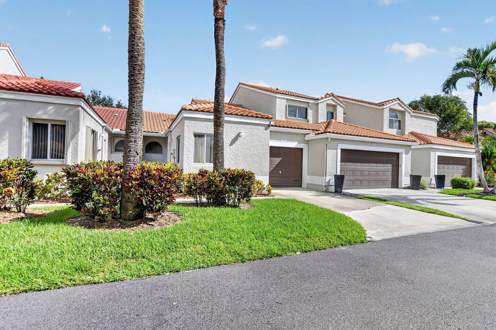 10410 Plaza Centro Property Photo 1