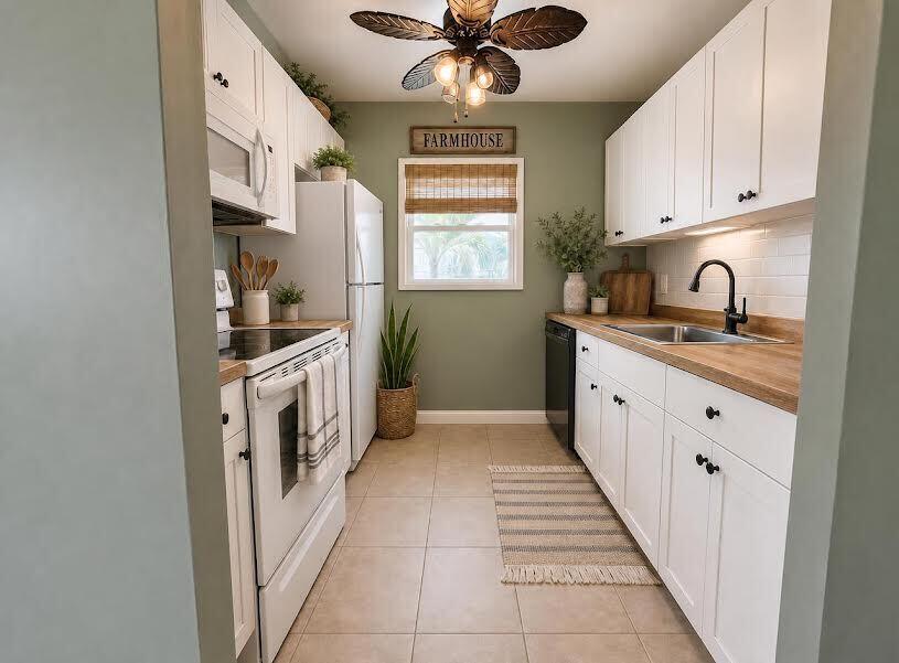 192 Brittany D Terrace Property Photo 3