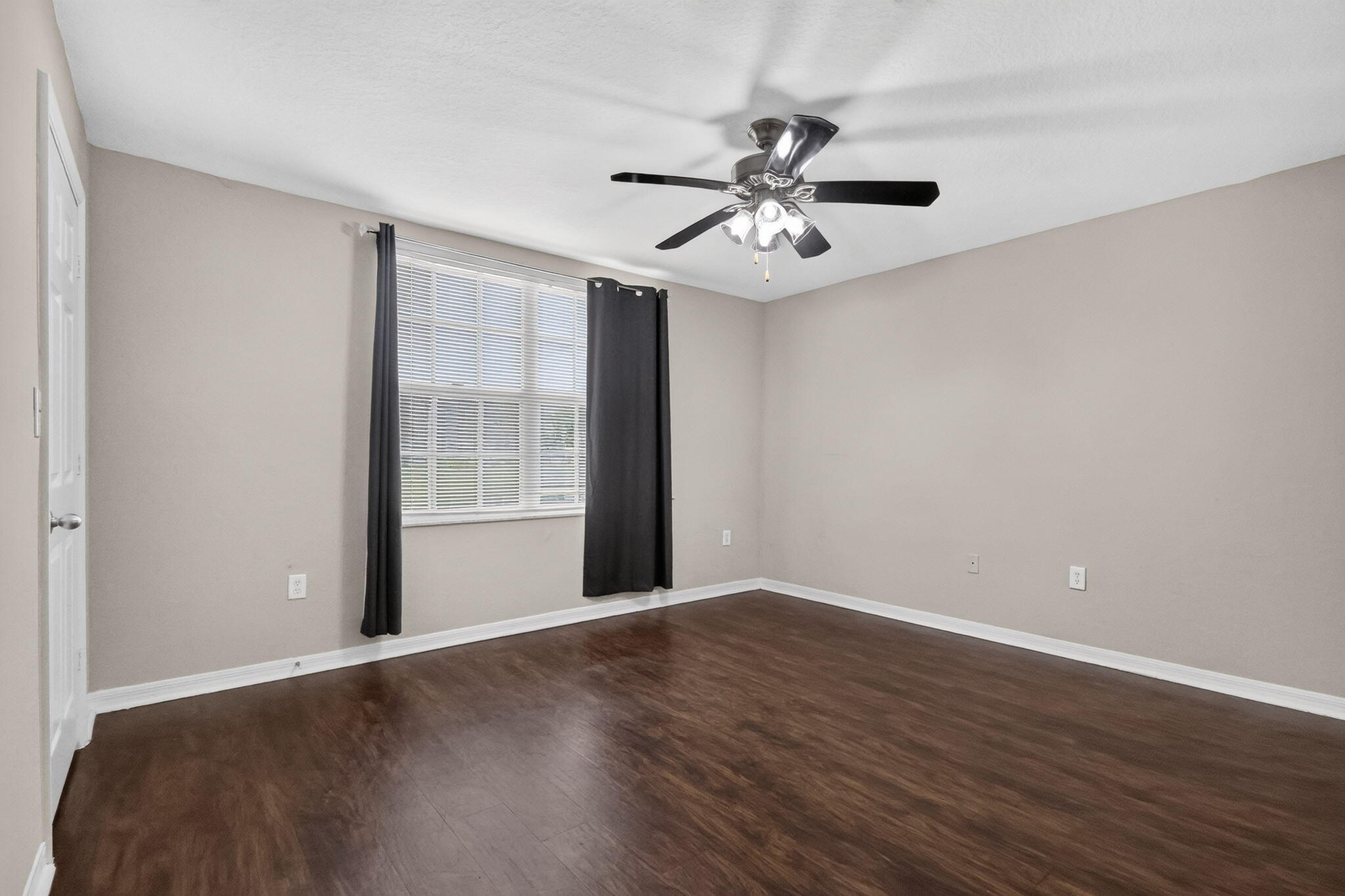 15185 Michelangelo Boulevard 102 Property Photo 7