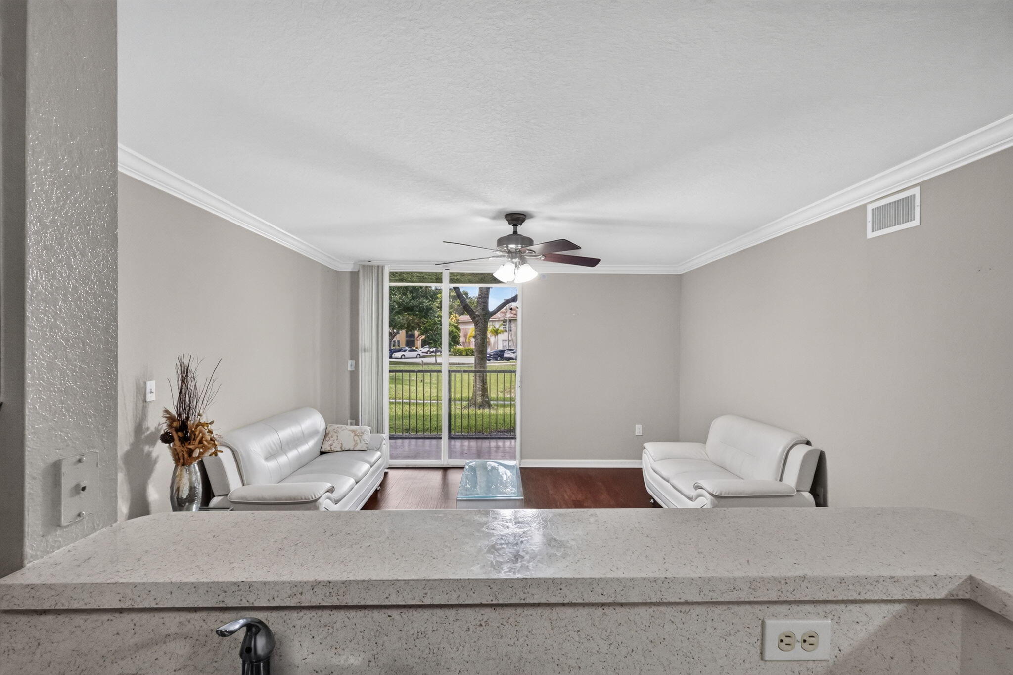 15185 Michelangelo Boulevard 102 Property Photo 18