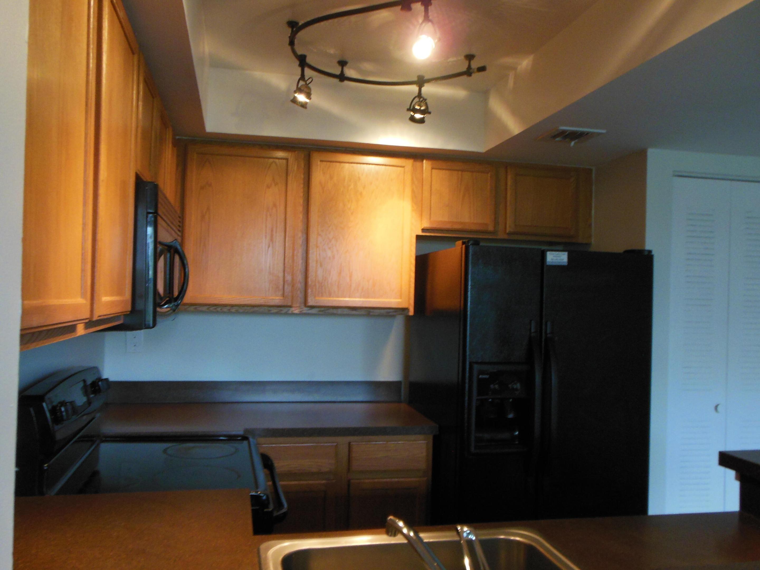 700 Executive Center Drive 25 Property Photo 2
