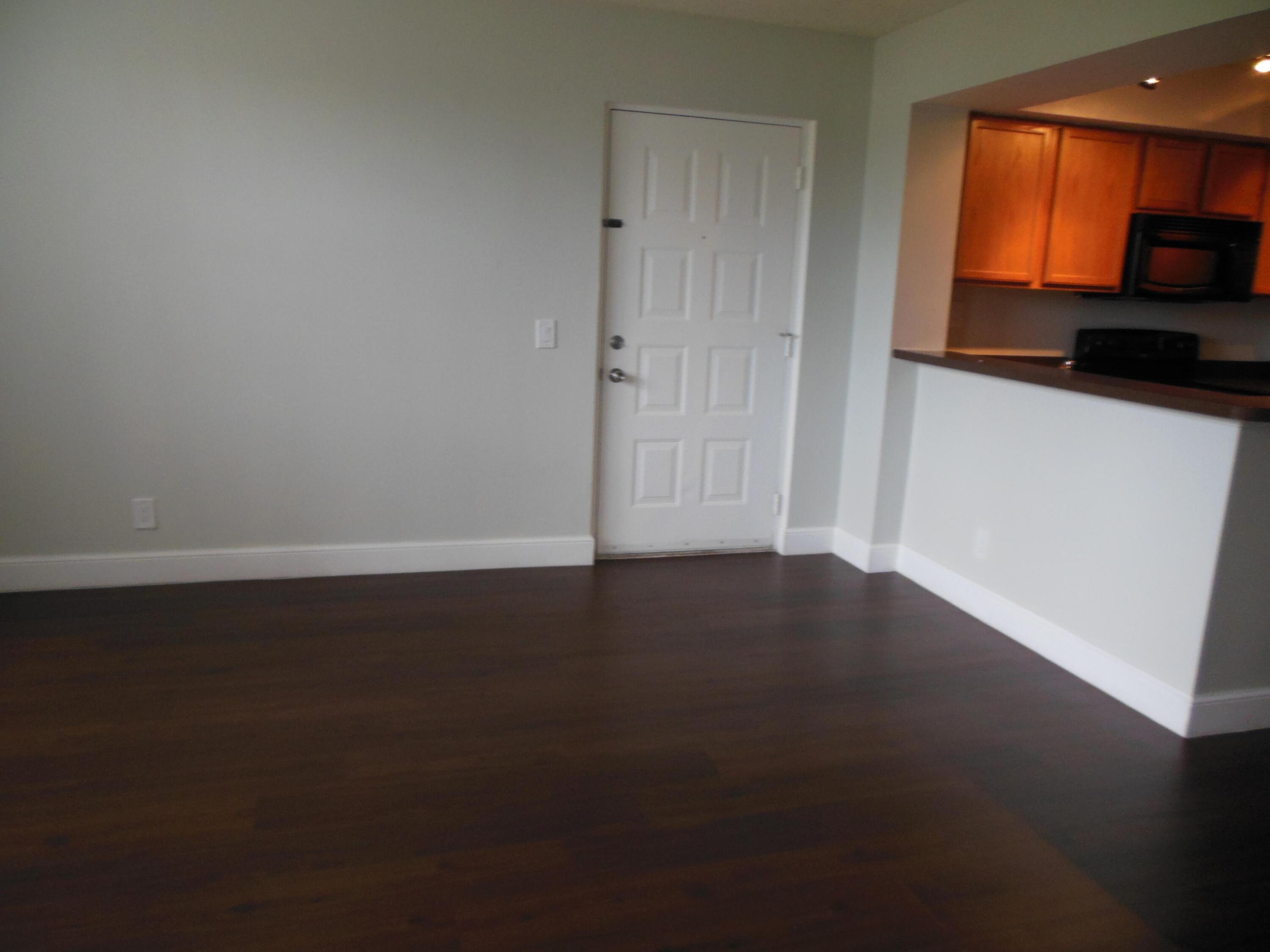 700 Executive Center Drive 25 Property Photo 8