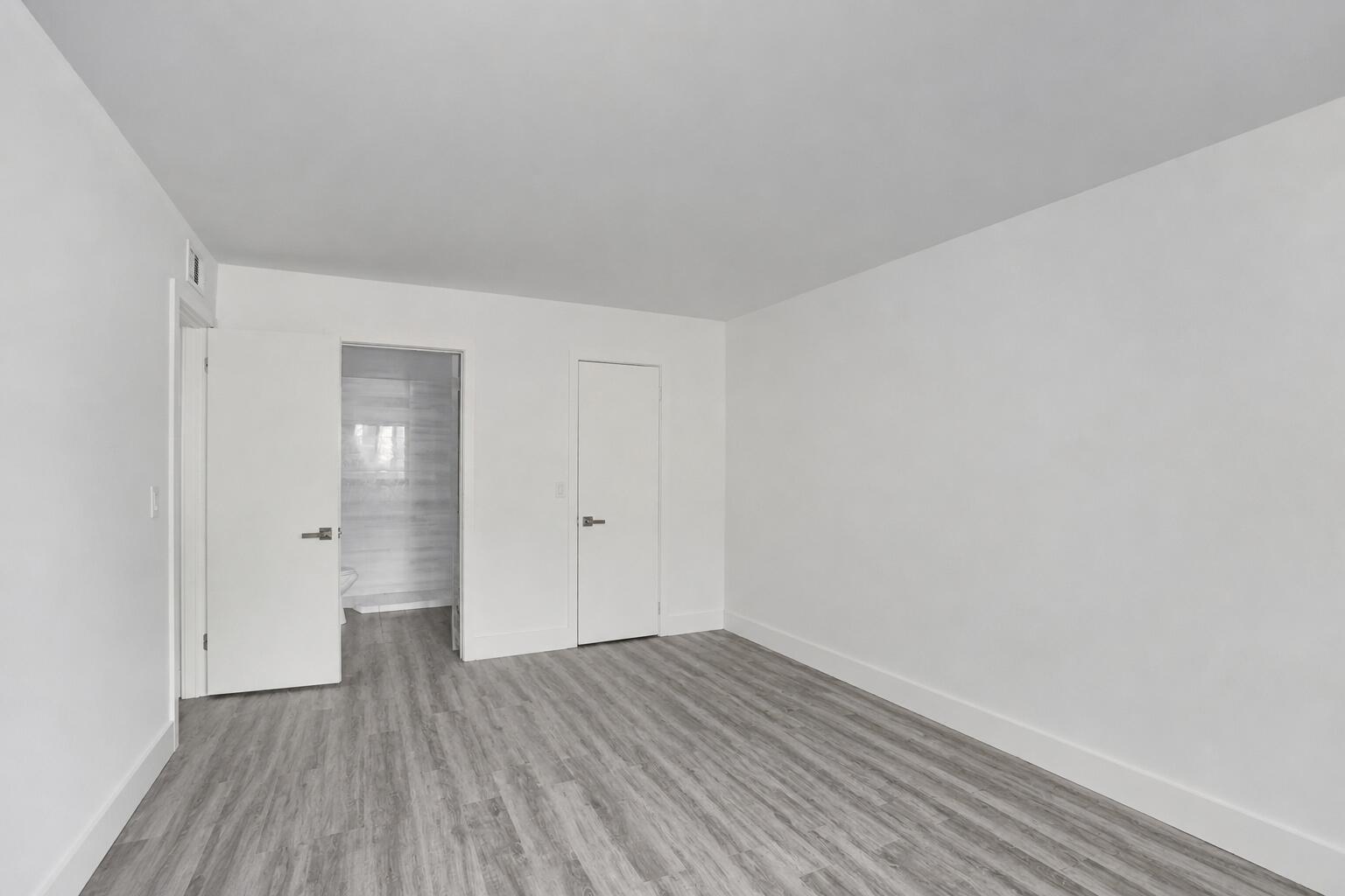 545 Trace Circle 101 Property Photo 12