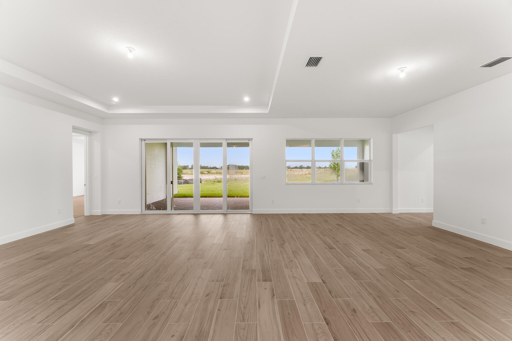 10748 Sw Mistarva Place Property Photo 4