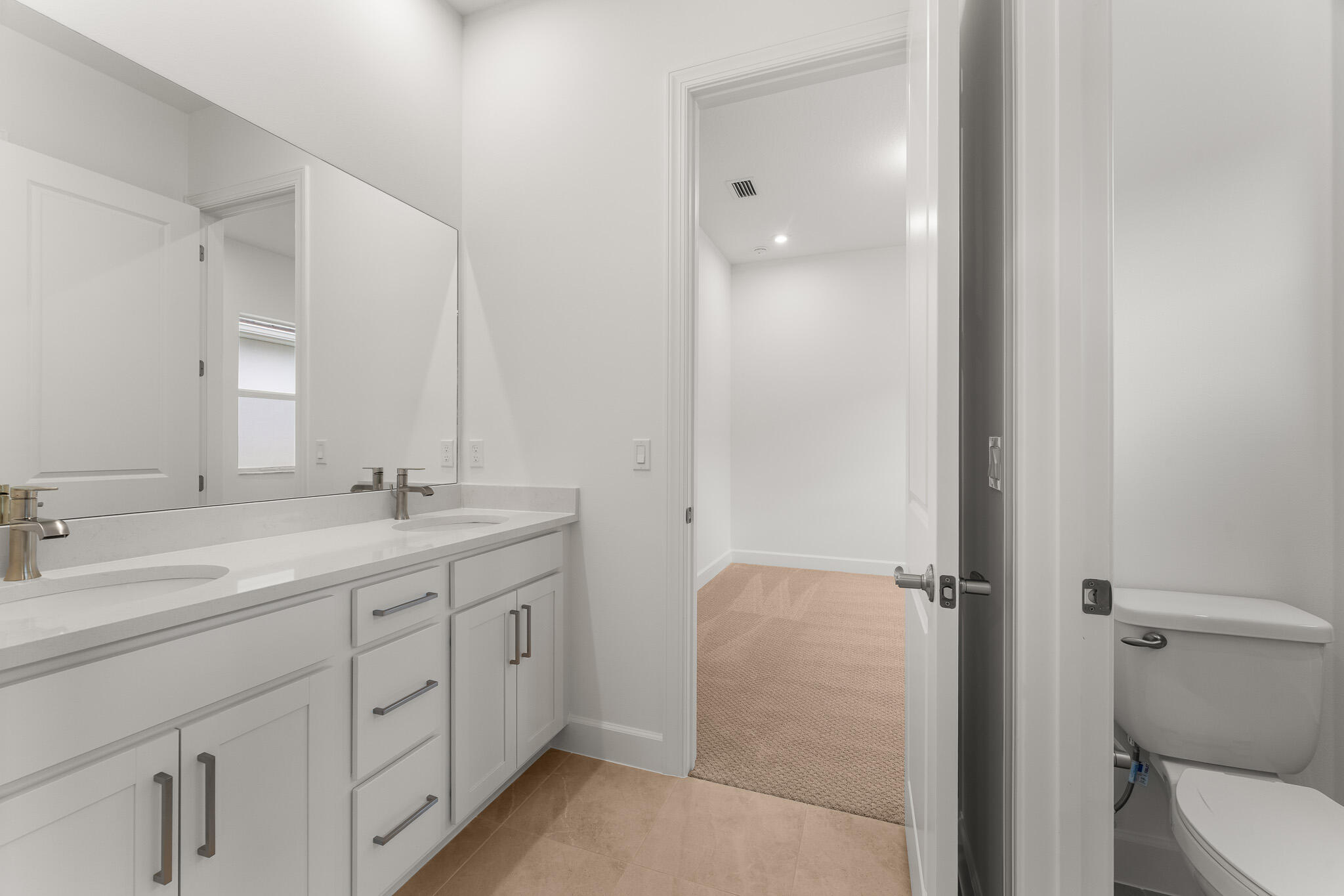 10748 Sw Mistarva Place Property Photo 13