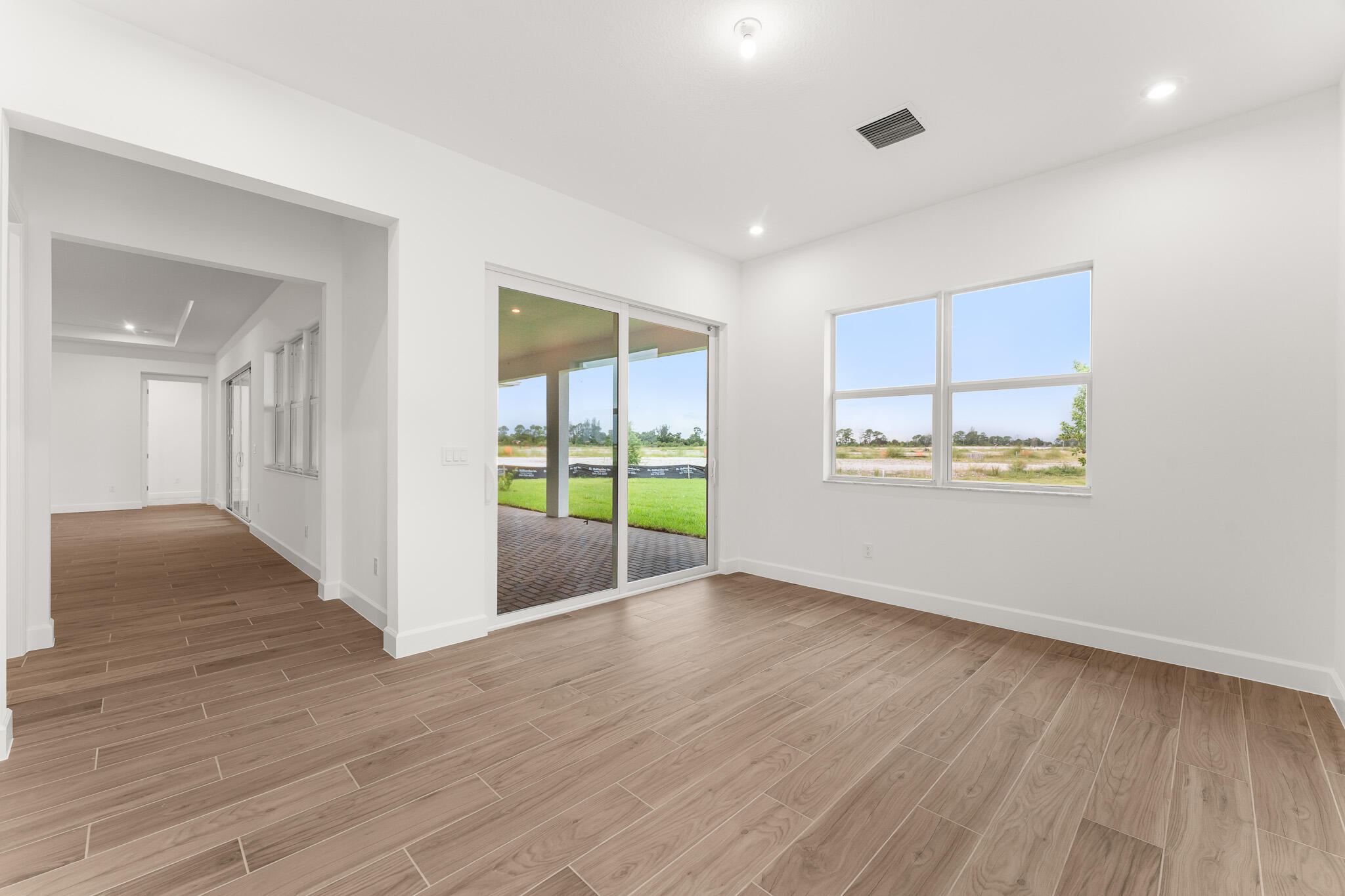 10748 Sw Mistarva Place Property Photo 17