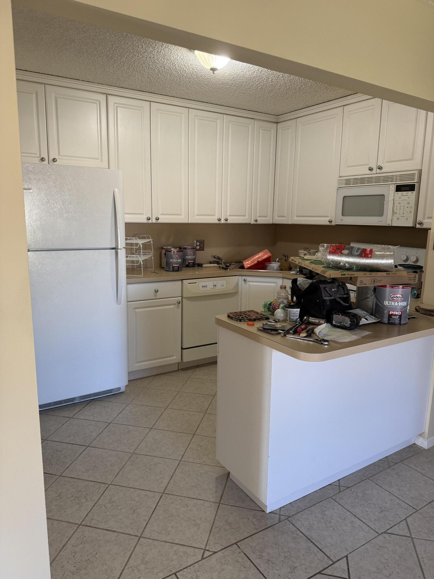 211 Pine Hov Circle A-2 Property Photo 4