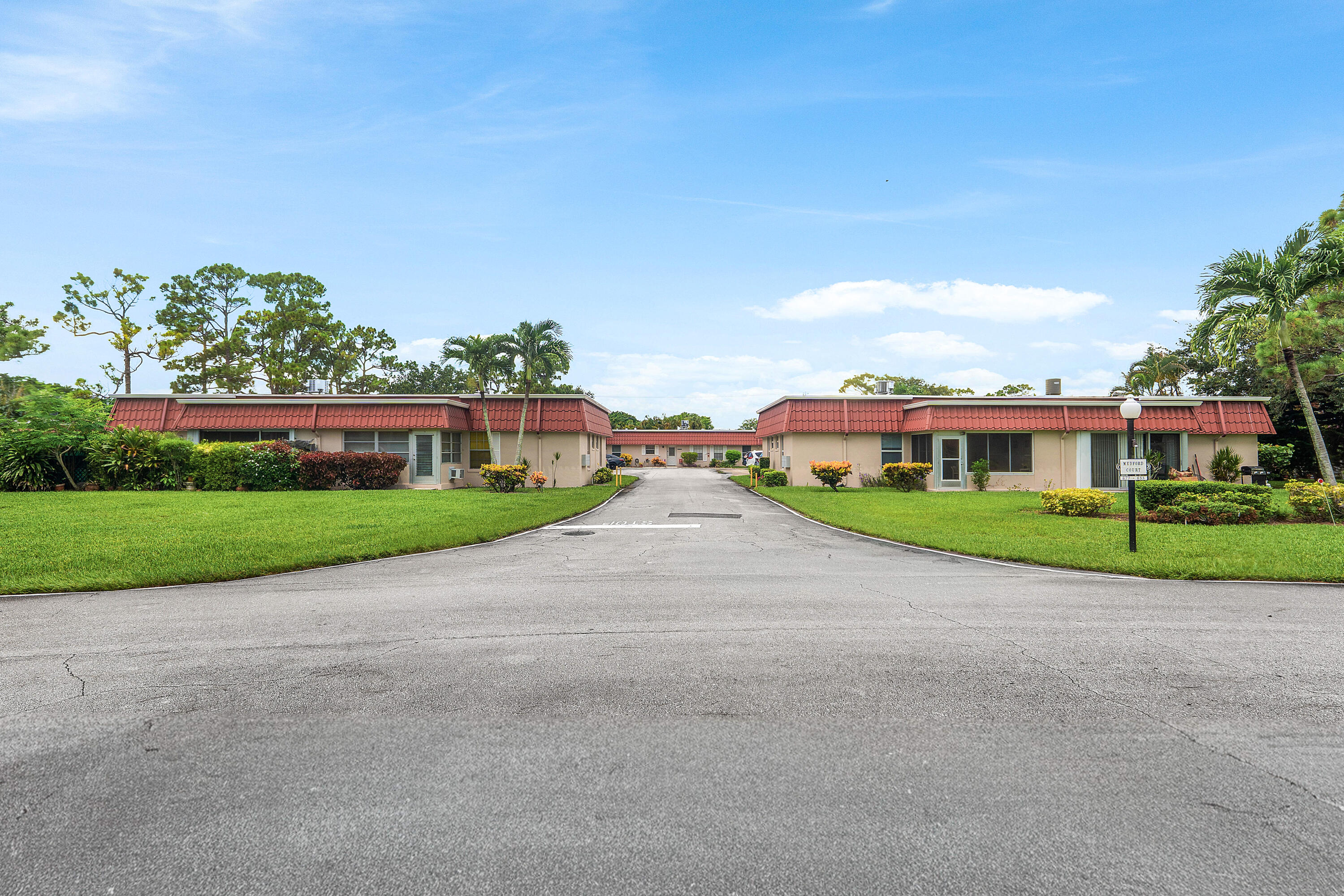 687 Marlboro Oval A Property Photo 1