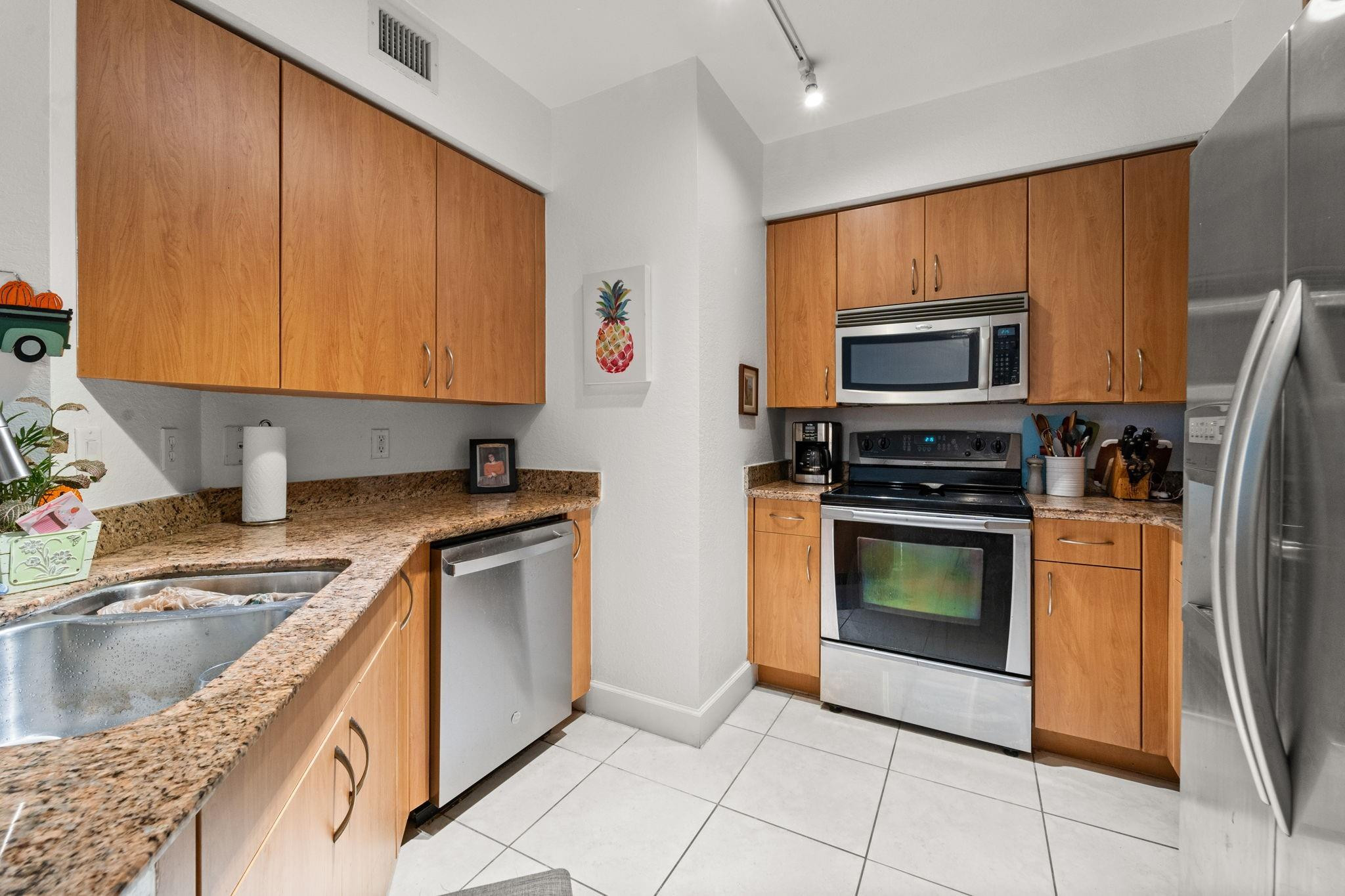 1830 Radius Drive 1017 Property Photo 8