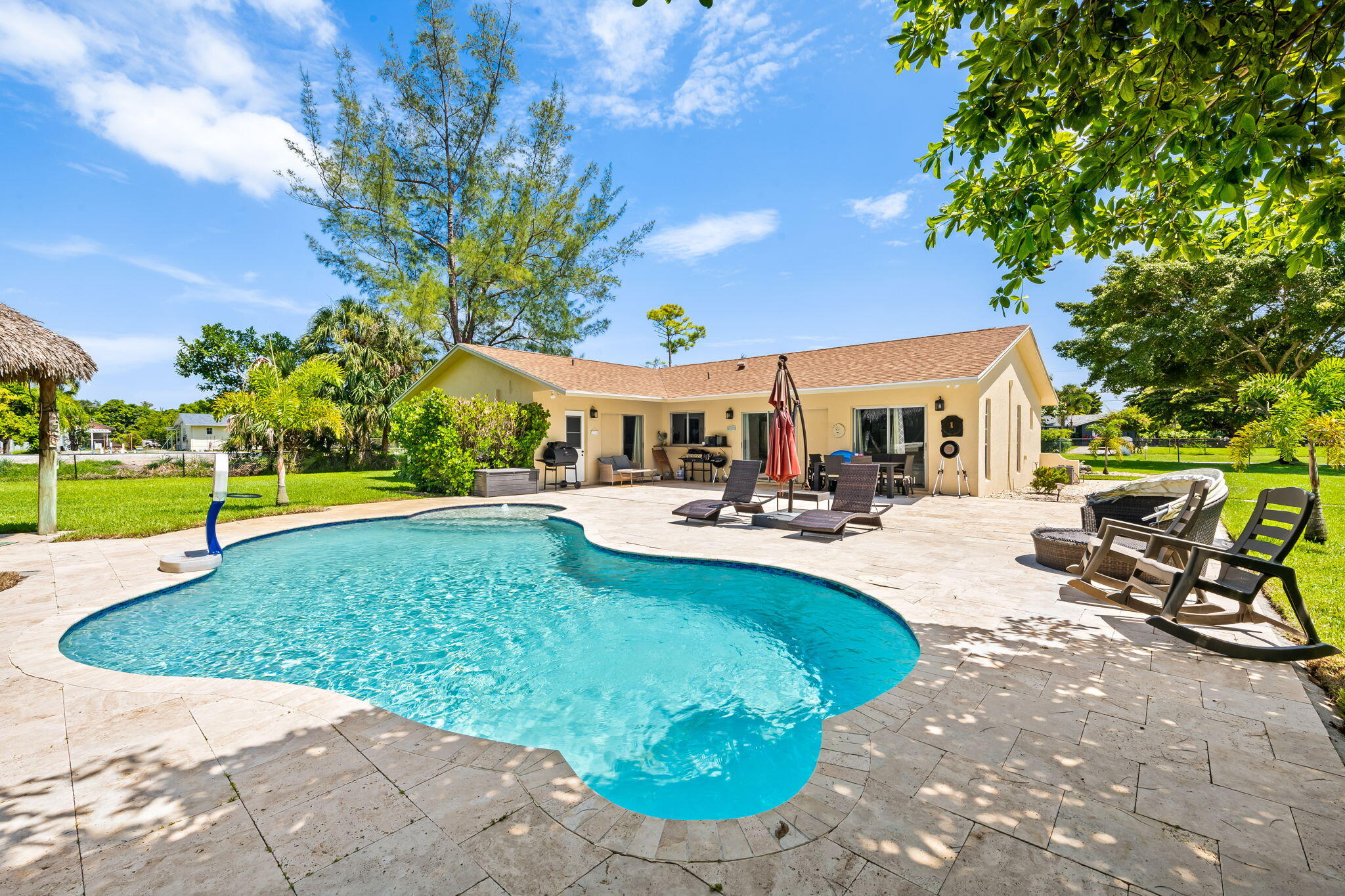8645 Pinto Drive Property Photo 8