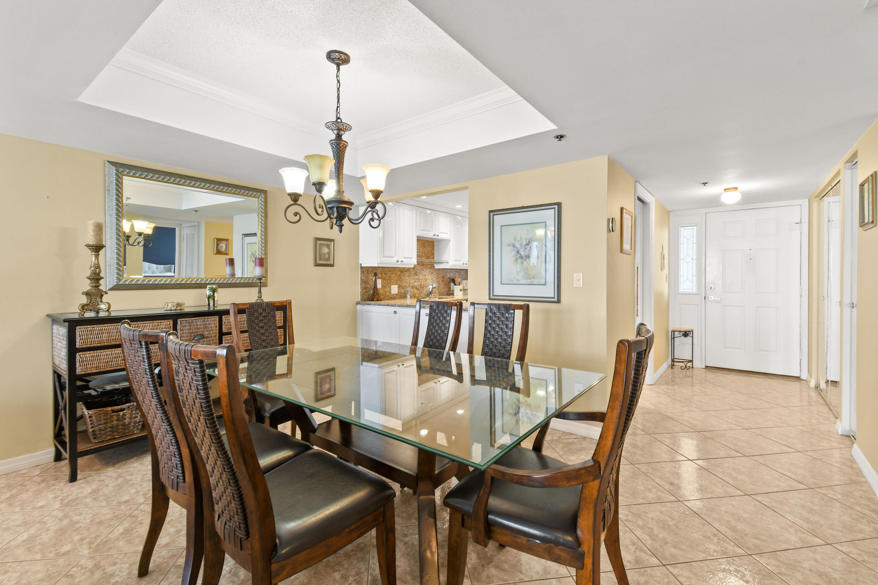 840 Ocean Drive 404 Property Photo 14