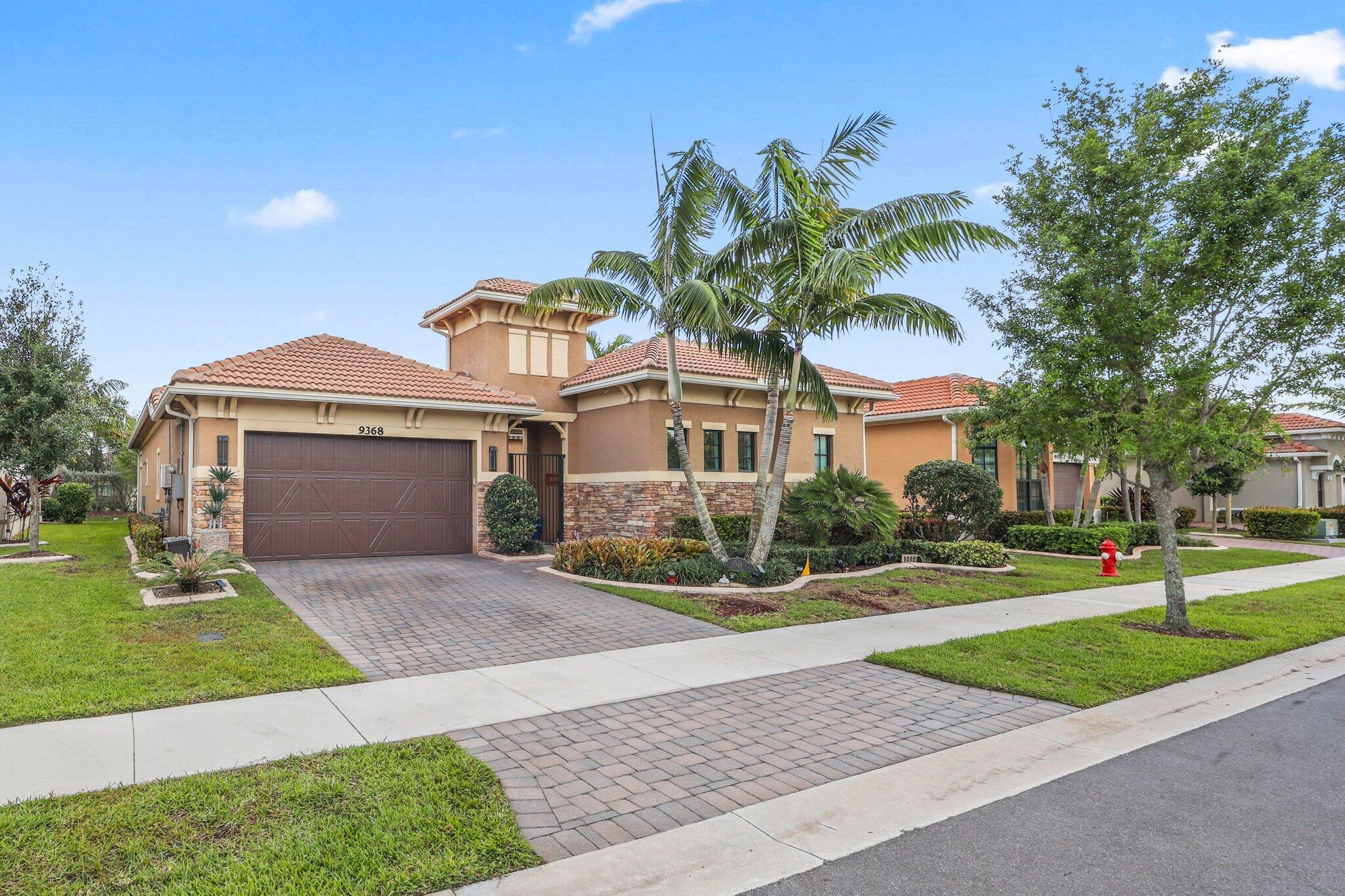 9368 Cantal Circle E Property Photo 9