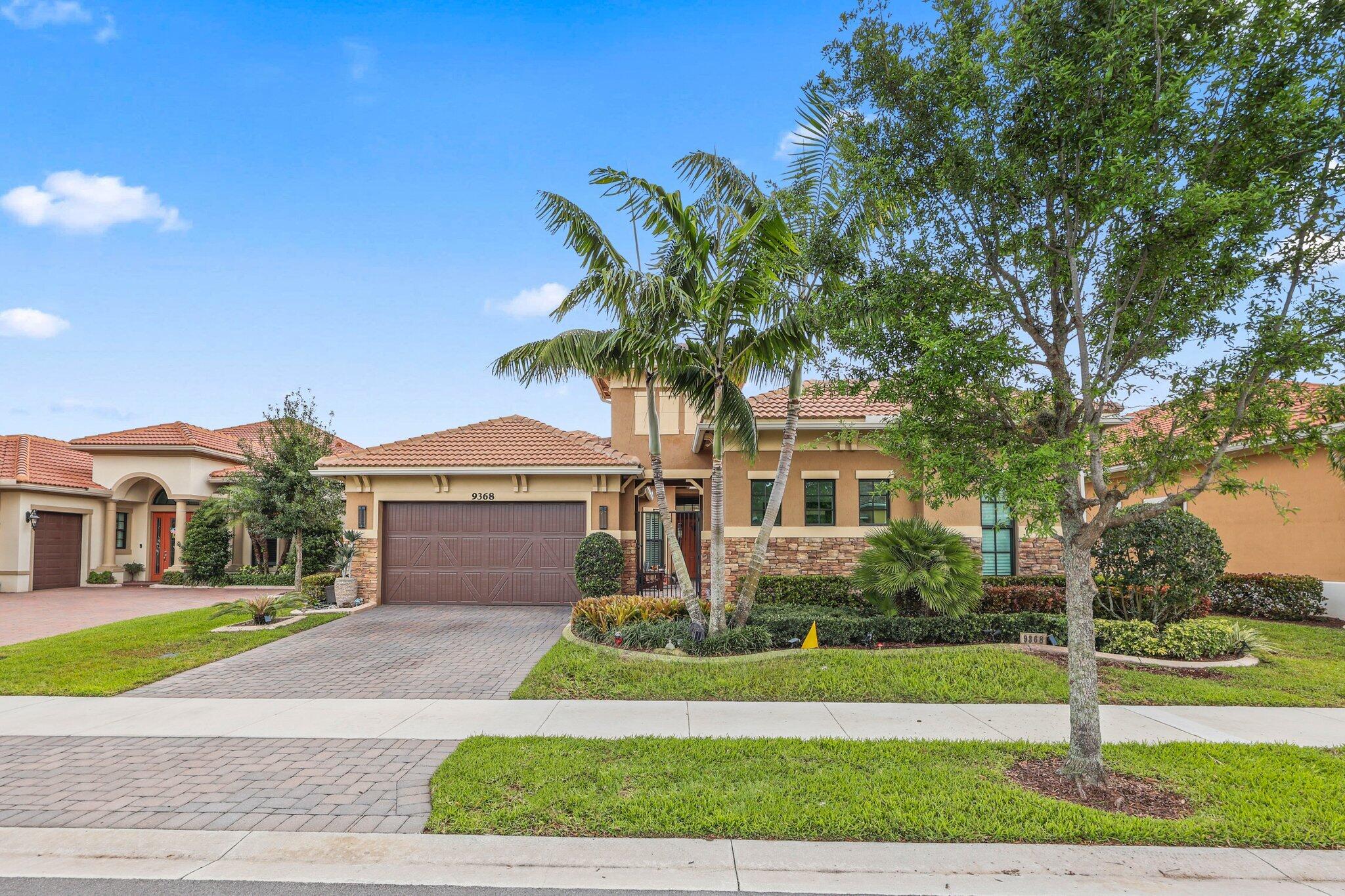9368 Cantal Circle E Property Photo 10