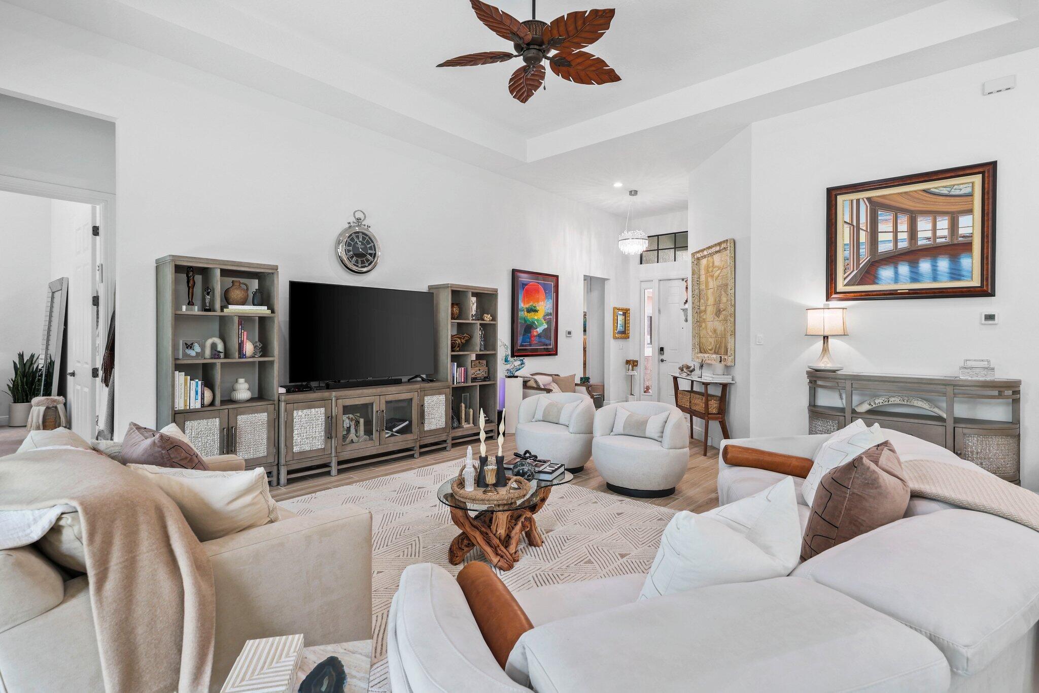 9368 Cantal Circle E Property Photo 14