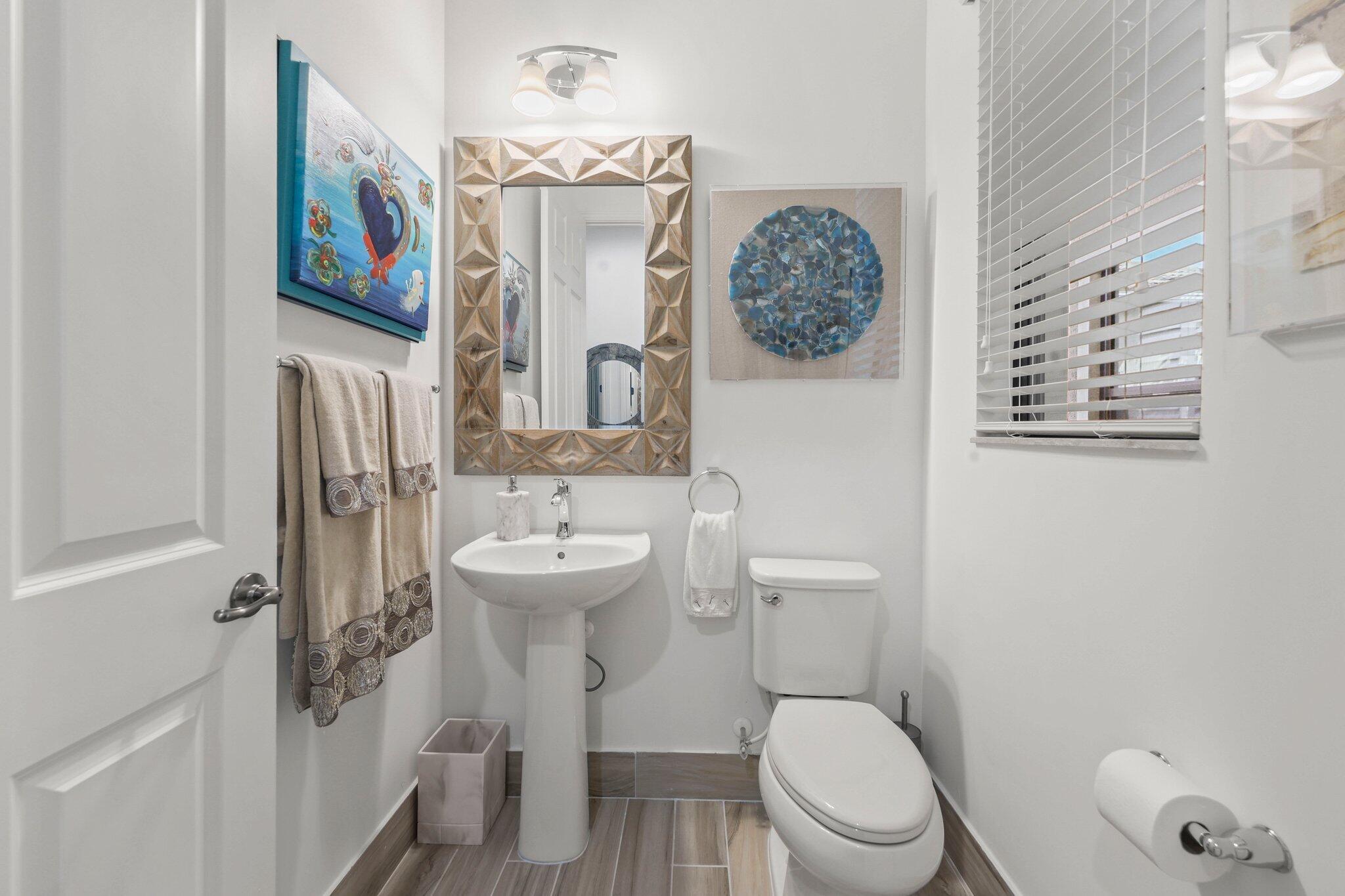 9368 Cantal Circle E Property Photo 33