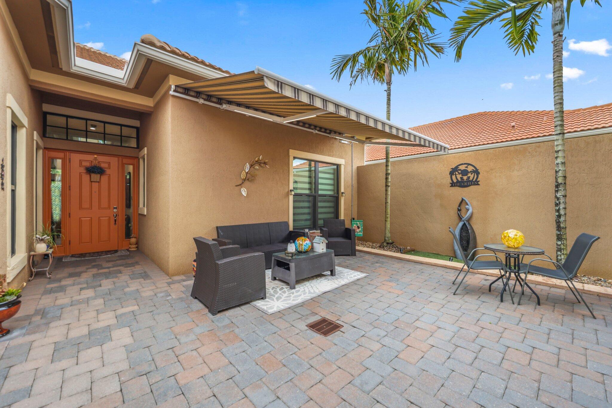 9368 Cantal Circle E Property Photo 41