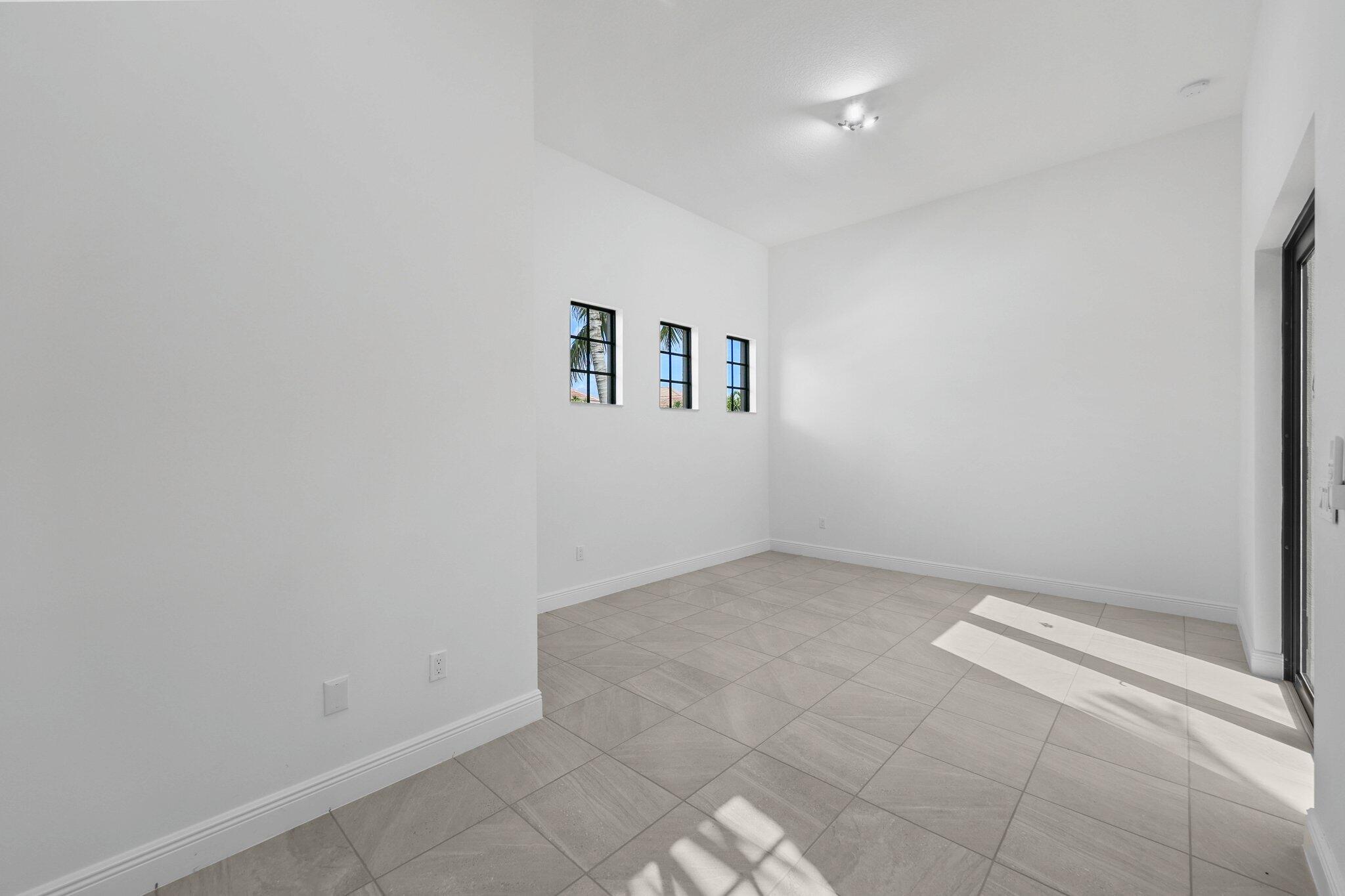 9368 Cantal Circle E Property Photo 45