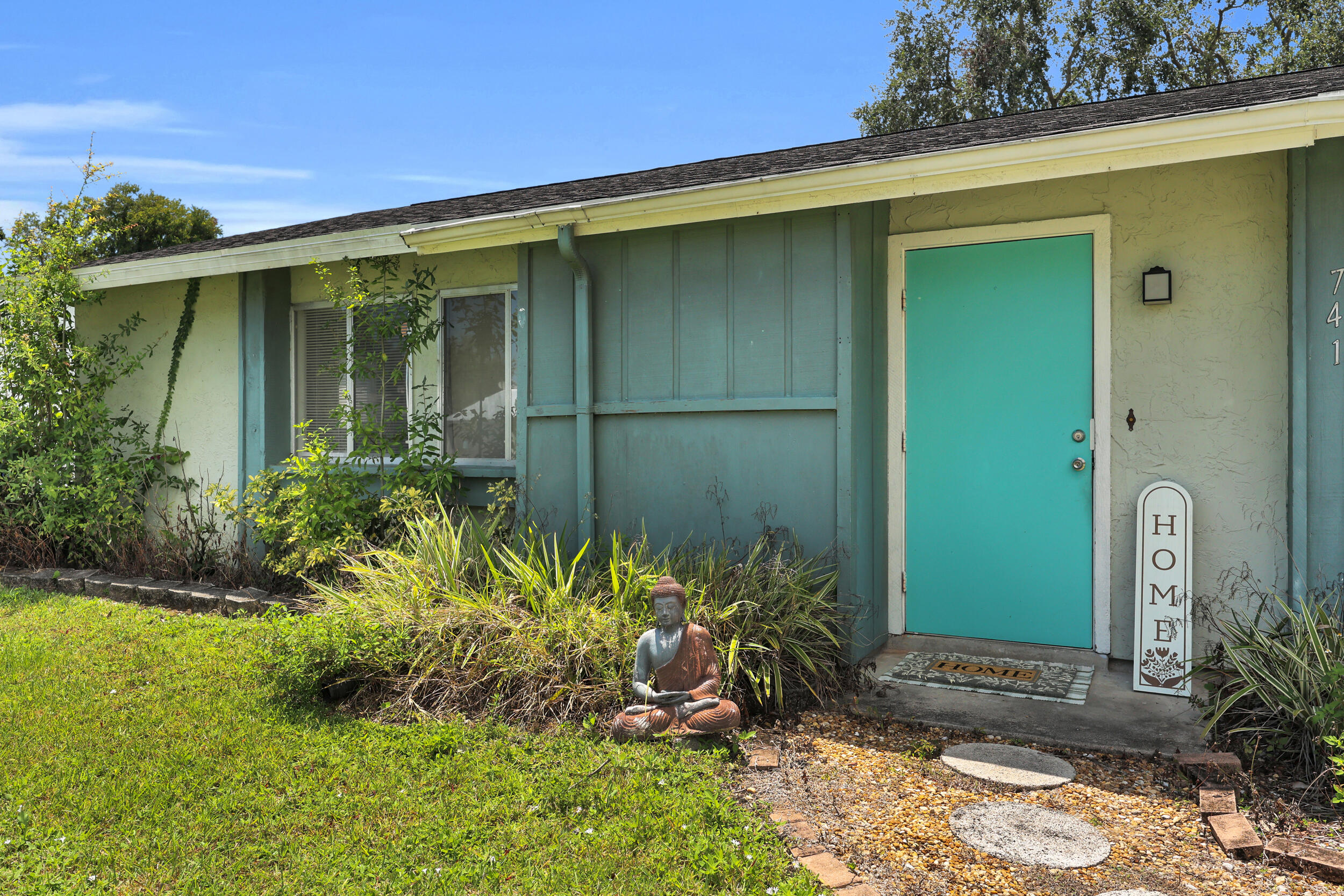 741 23rd Place Sw Property Photo 2