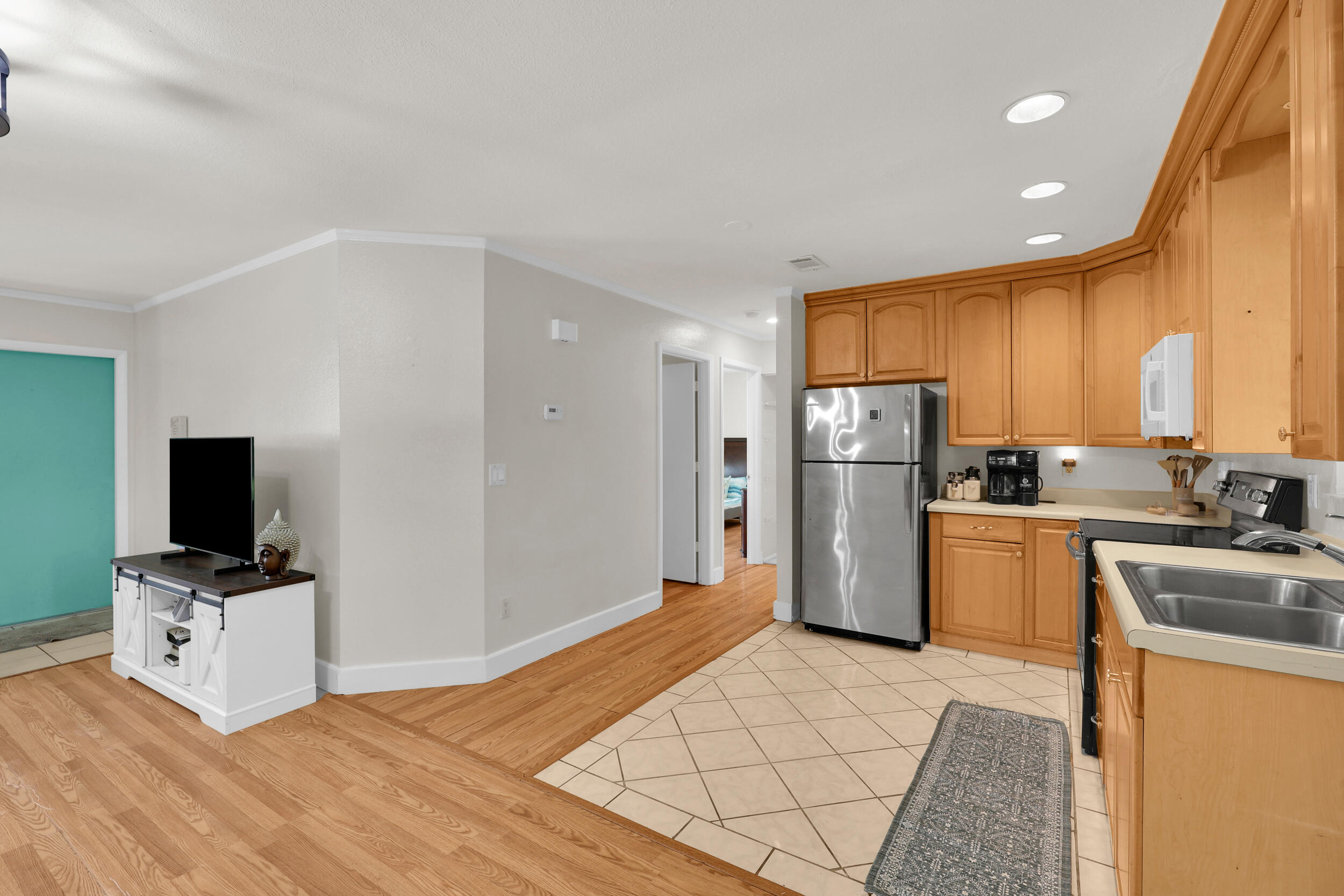 741 23rd Place Sw Property Photo 7