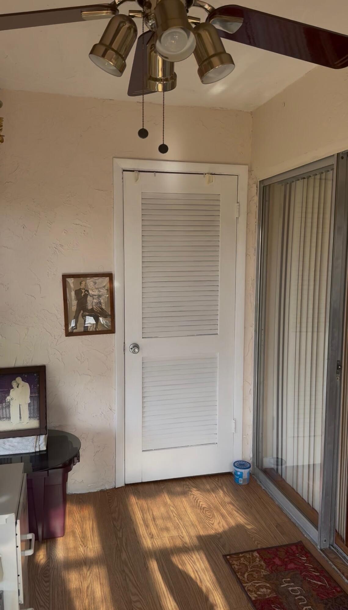 725 Lori Drive 313 Property Photo 11