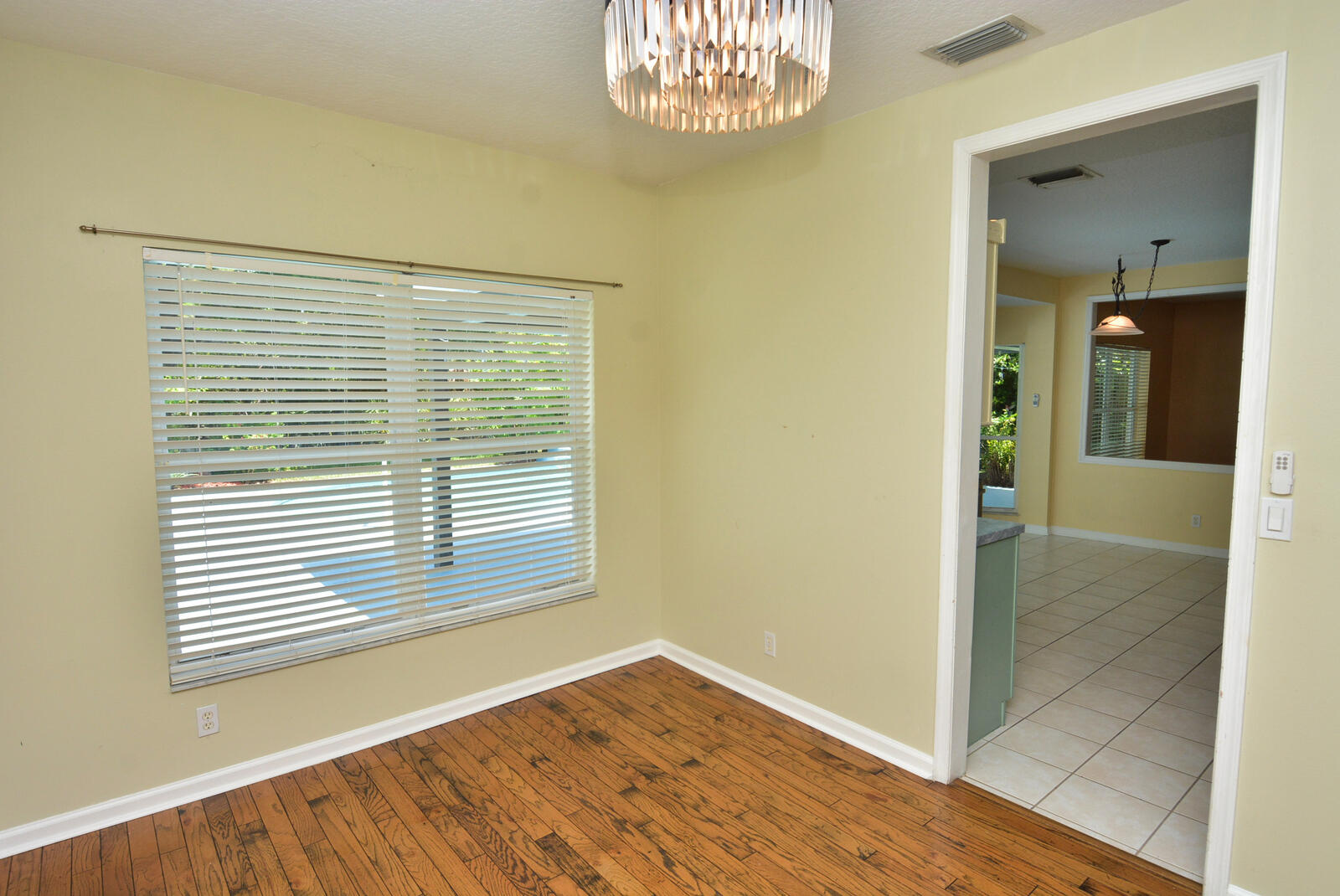900 Nw Waterlily Place Property Photo 16