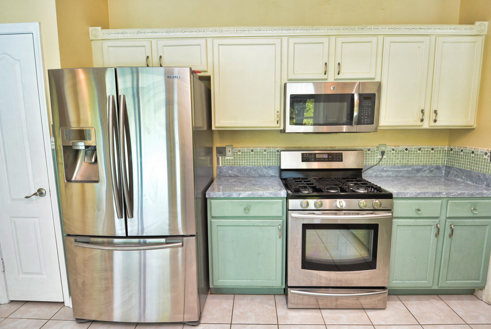 900 Nw Waterlily Place Property Photo 17