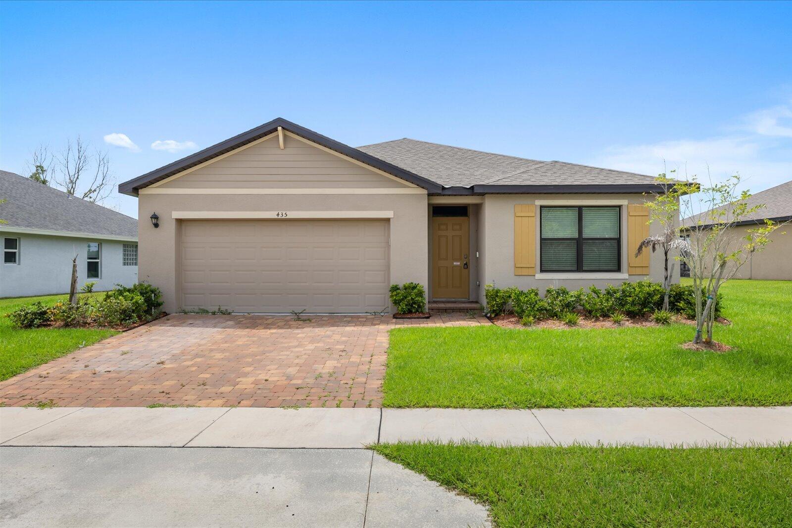 435 Seafoam Circle Property Photo 1