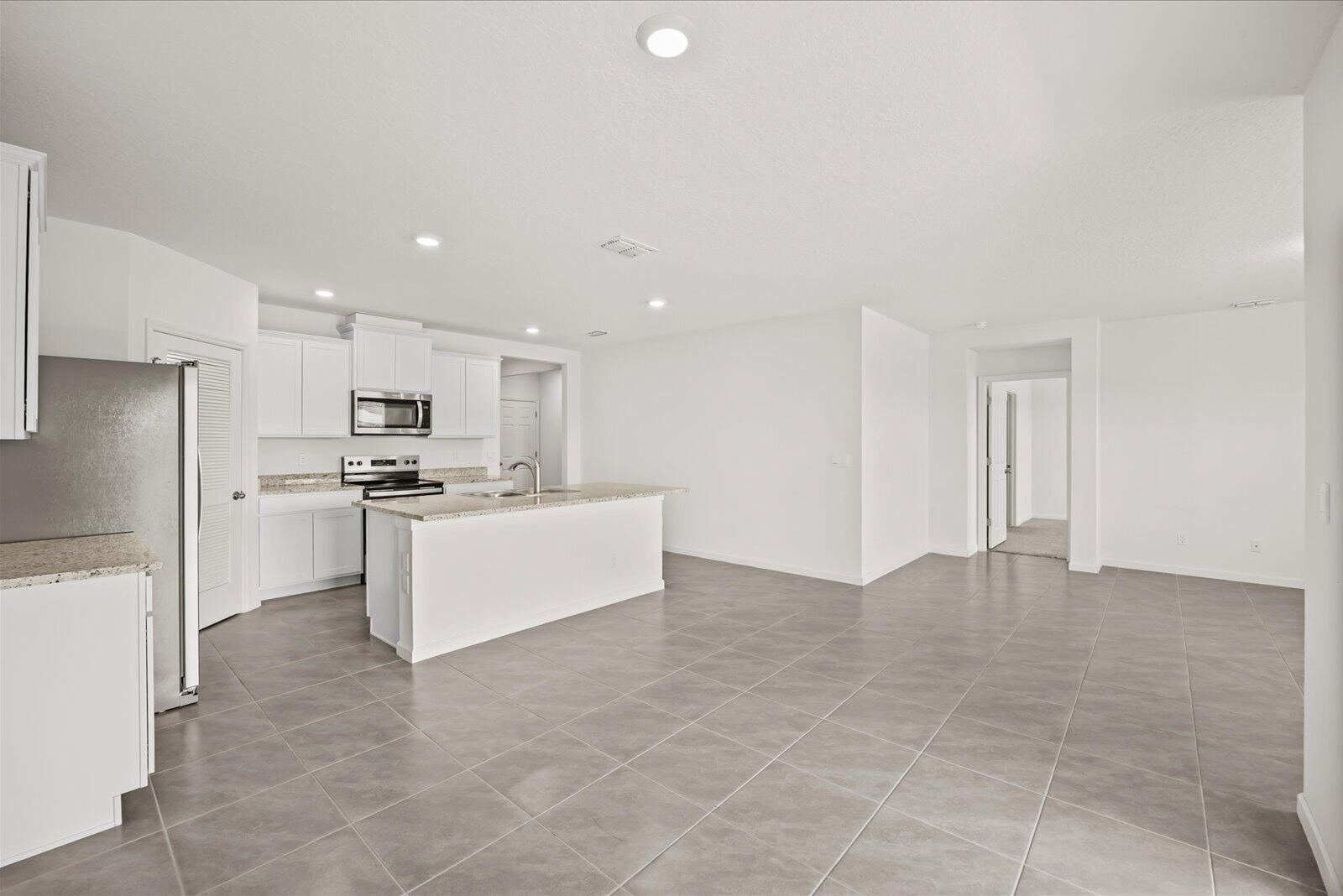 435 Seafoam Circle Property Photo 11