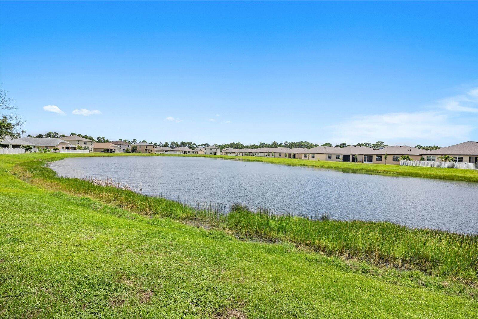 435 Seafoam Circle Property Photo 34