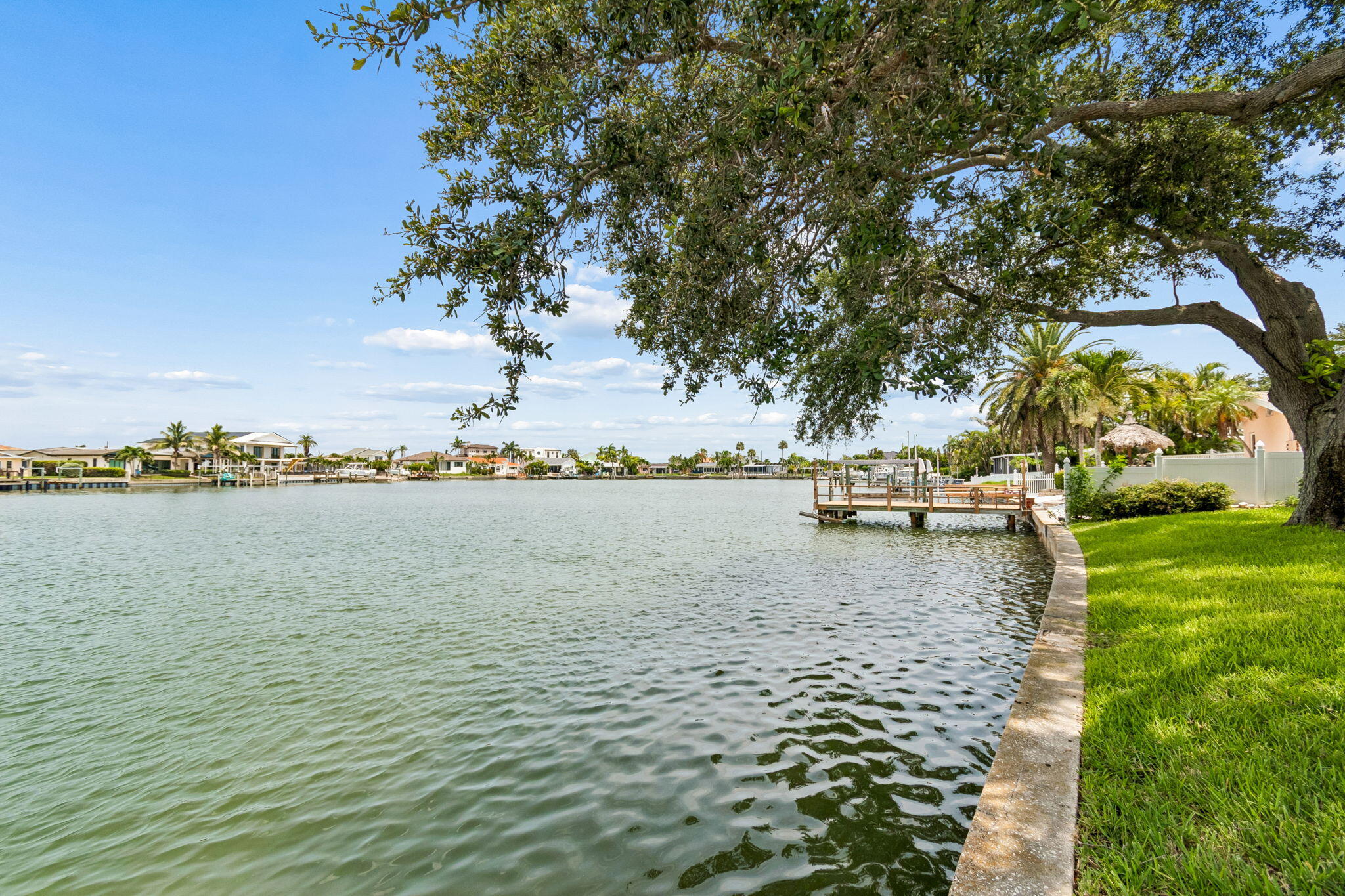 527 Harbor Drive N Property Photo 11
