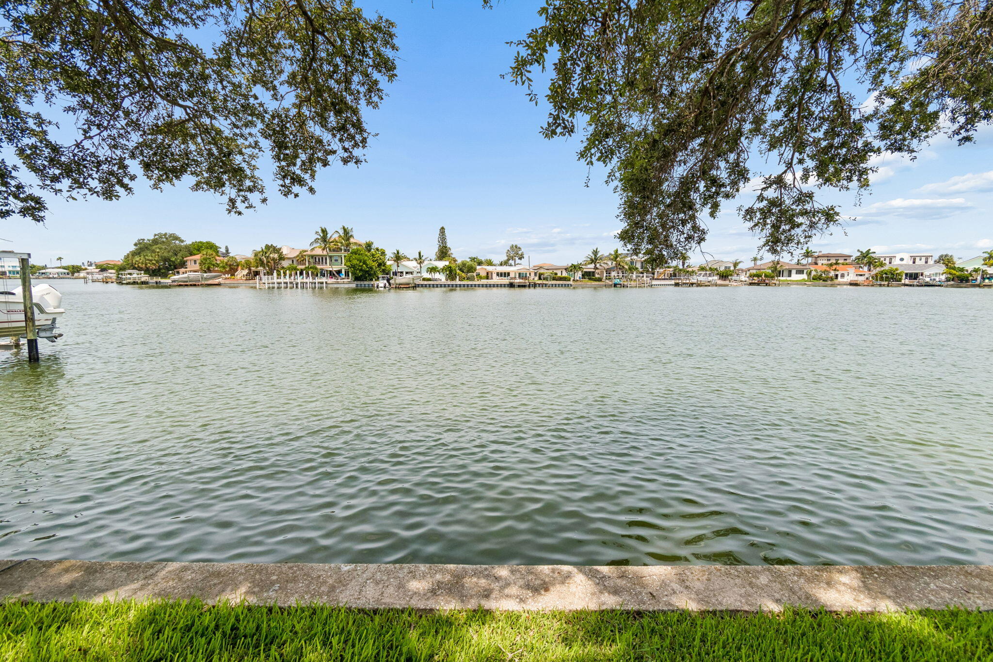 527 Harbor Drive N Property Photo 13