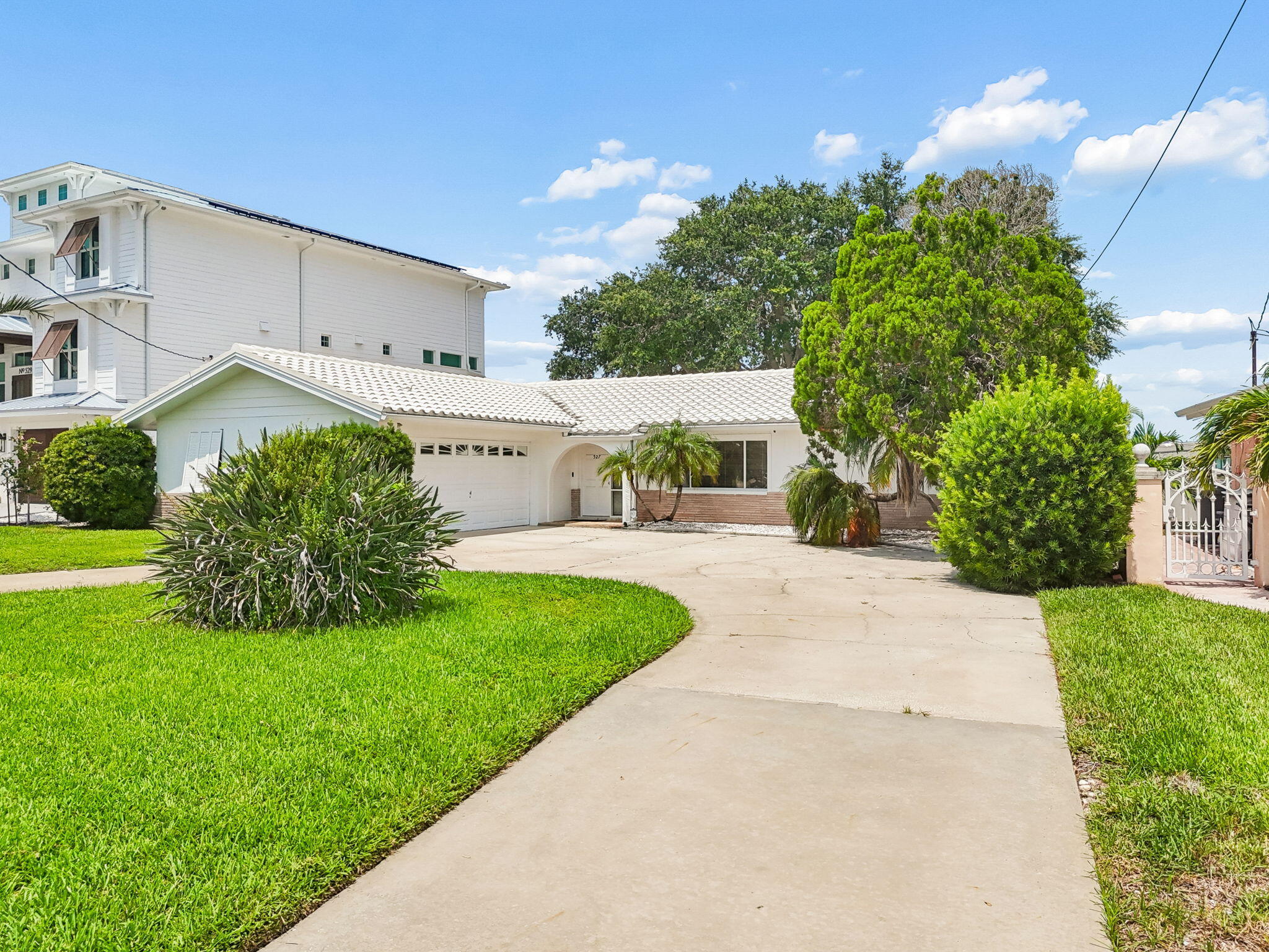 527 Harbor Drive N Property Photo 18