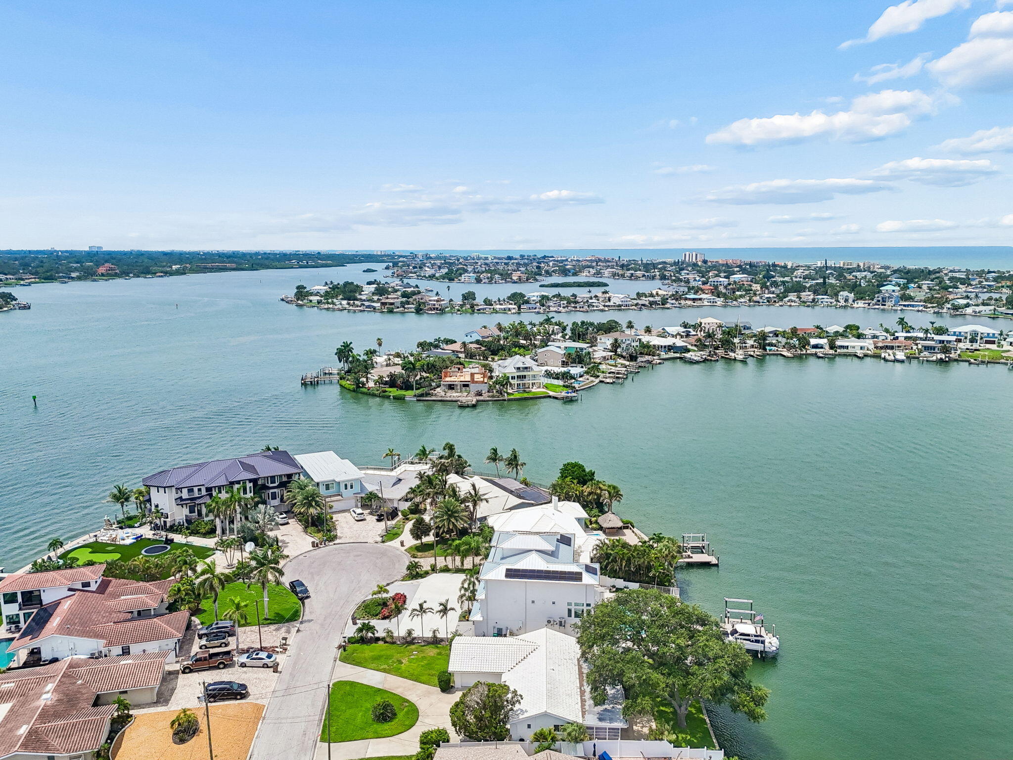 527 Harbor Drive N Property Photo 33