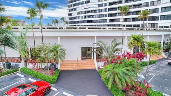 3589 S Ocean Boulevard 37 Property Photo 12