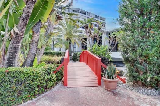 3589 S Ocean Boulevard 37 Property Photo 16