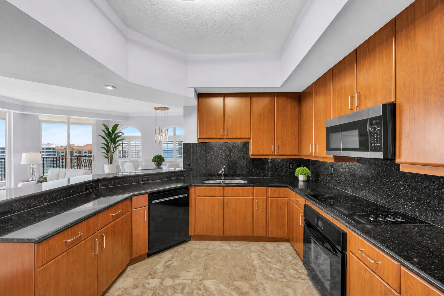 100 S Birch Road 2705d Property Photo 11