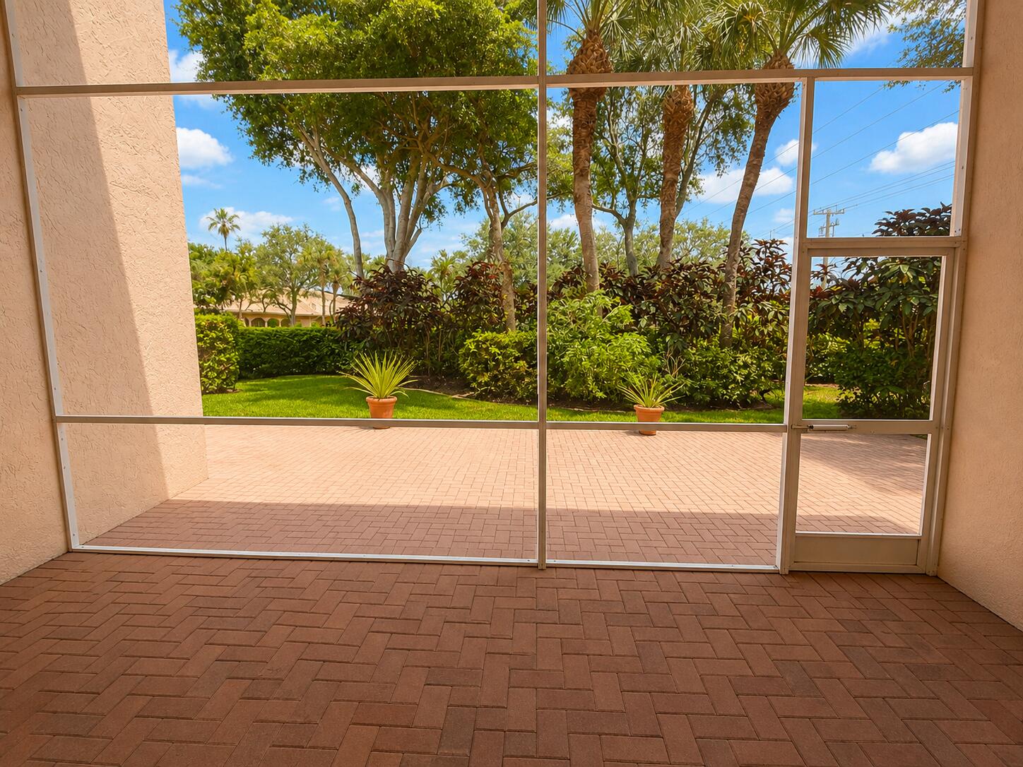 6525 Garde Road Property Photo 8