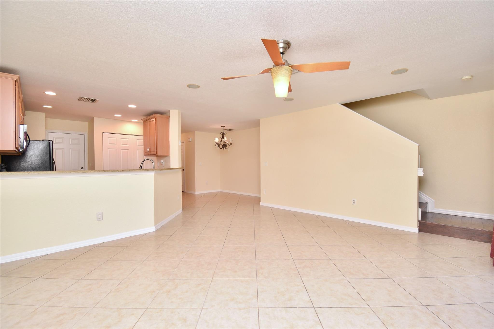 8982 Chambers Street Property Photo 6
